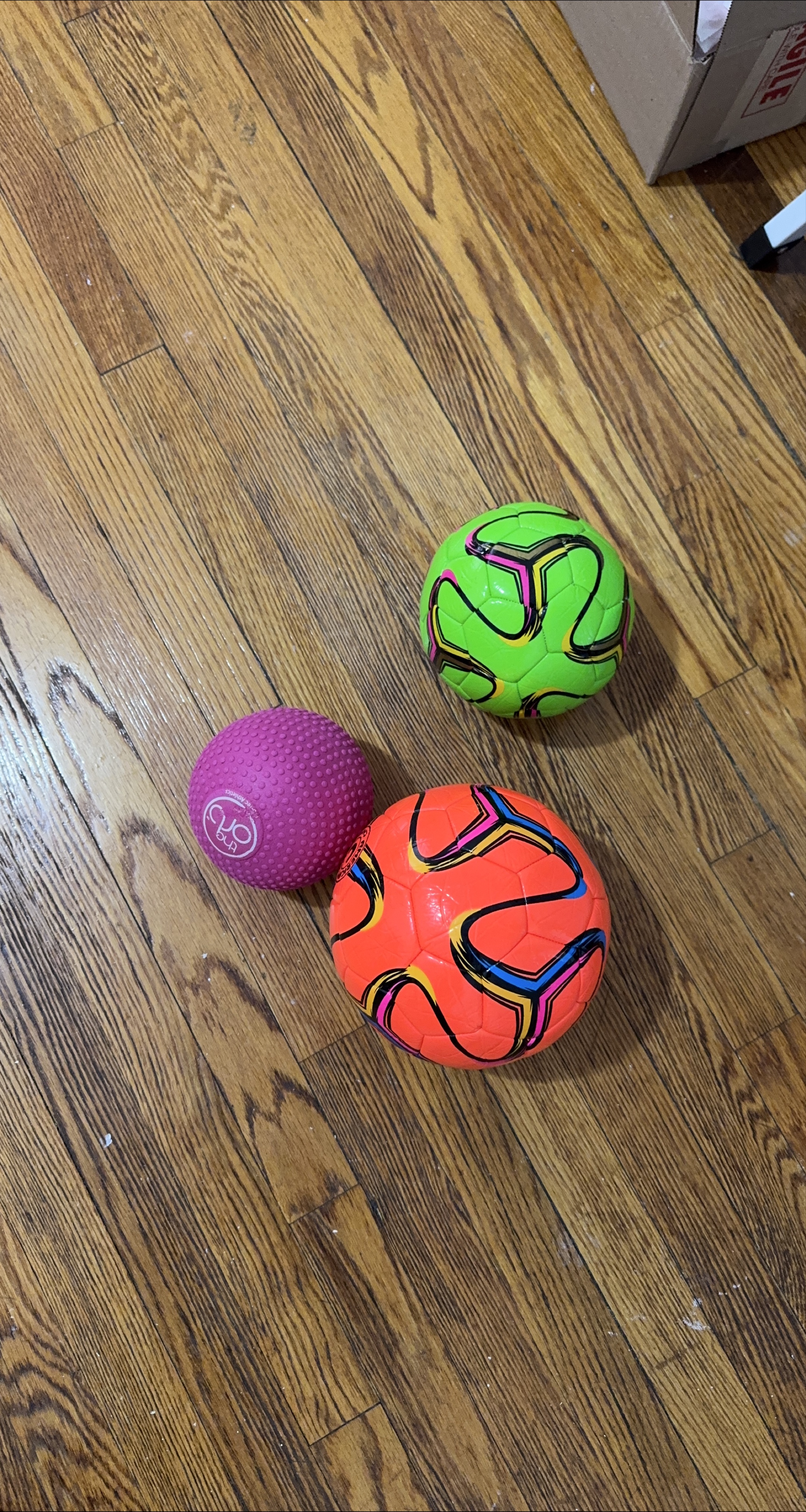 3 Assorted Balls thumbnail