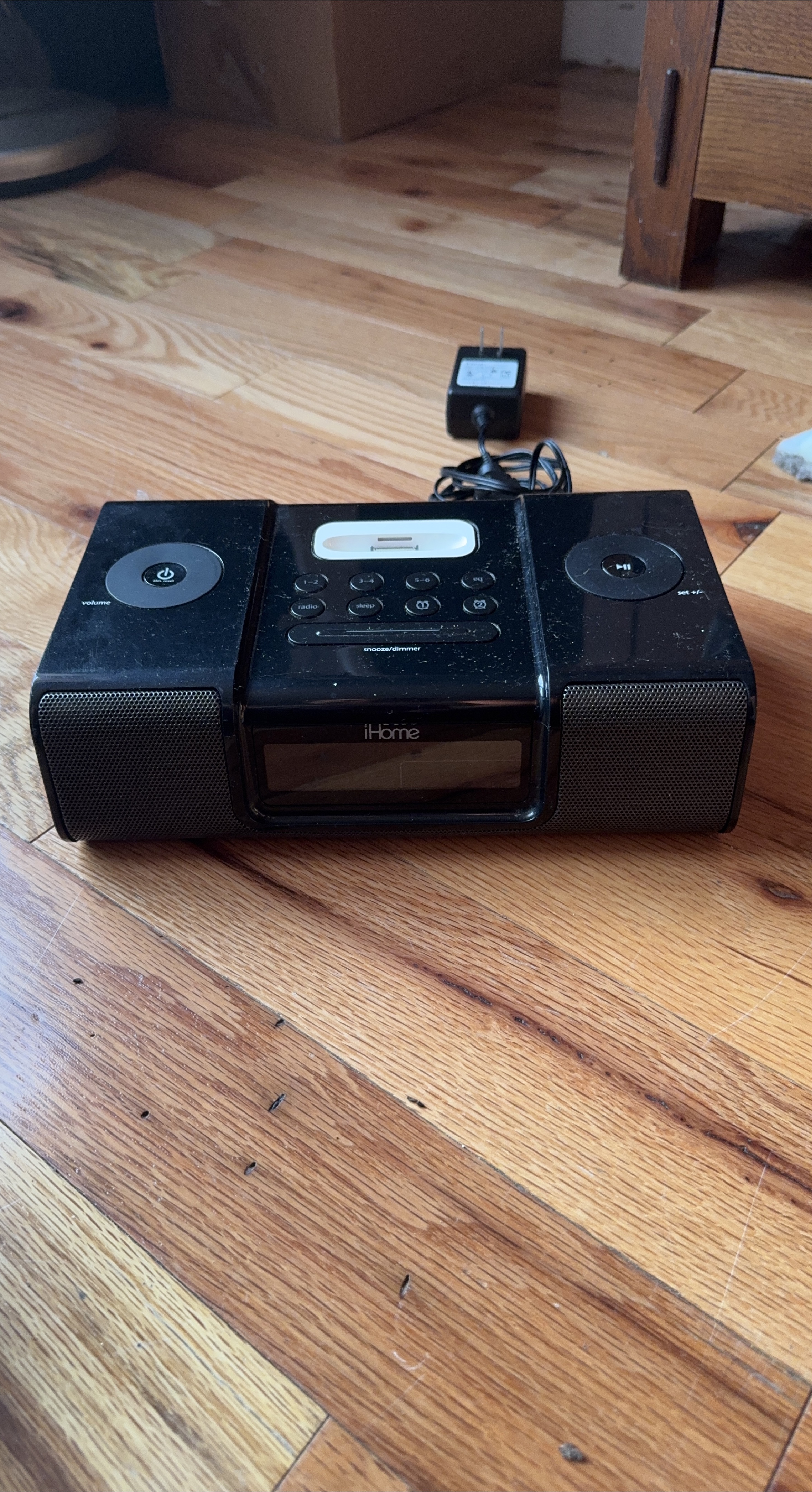 iHome Clock Radio thumbnail