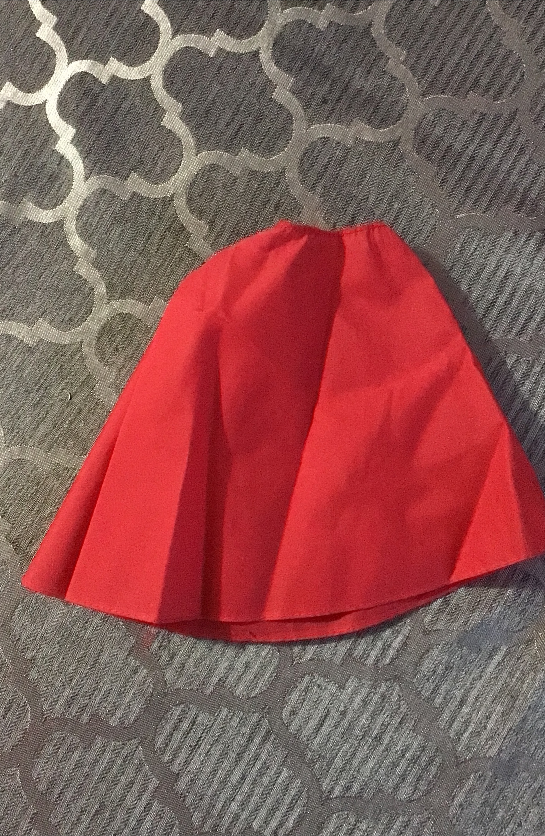 Ever after high thronecoming Applewhite doll outfit red skirt