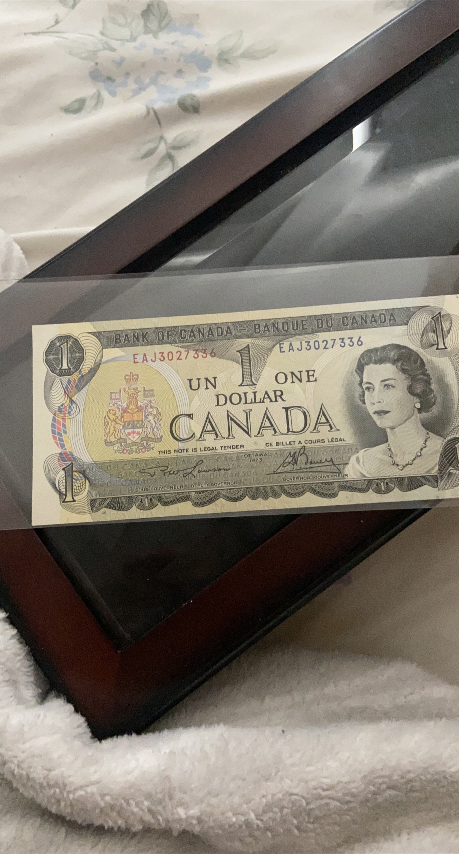 Vintage Canadian One Dollar Bill thumbnail