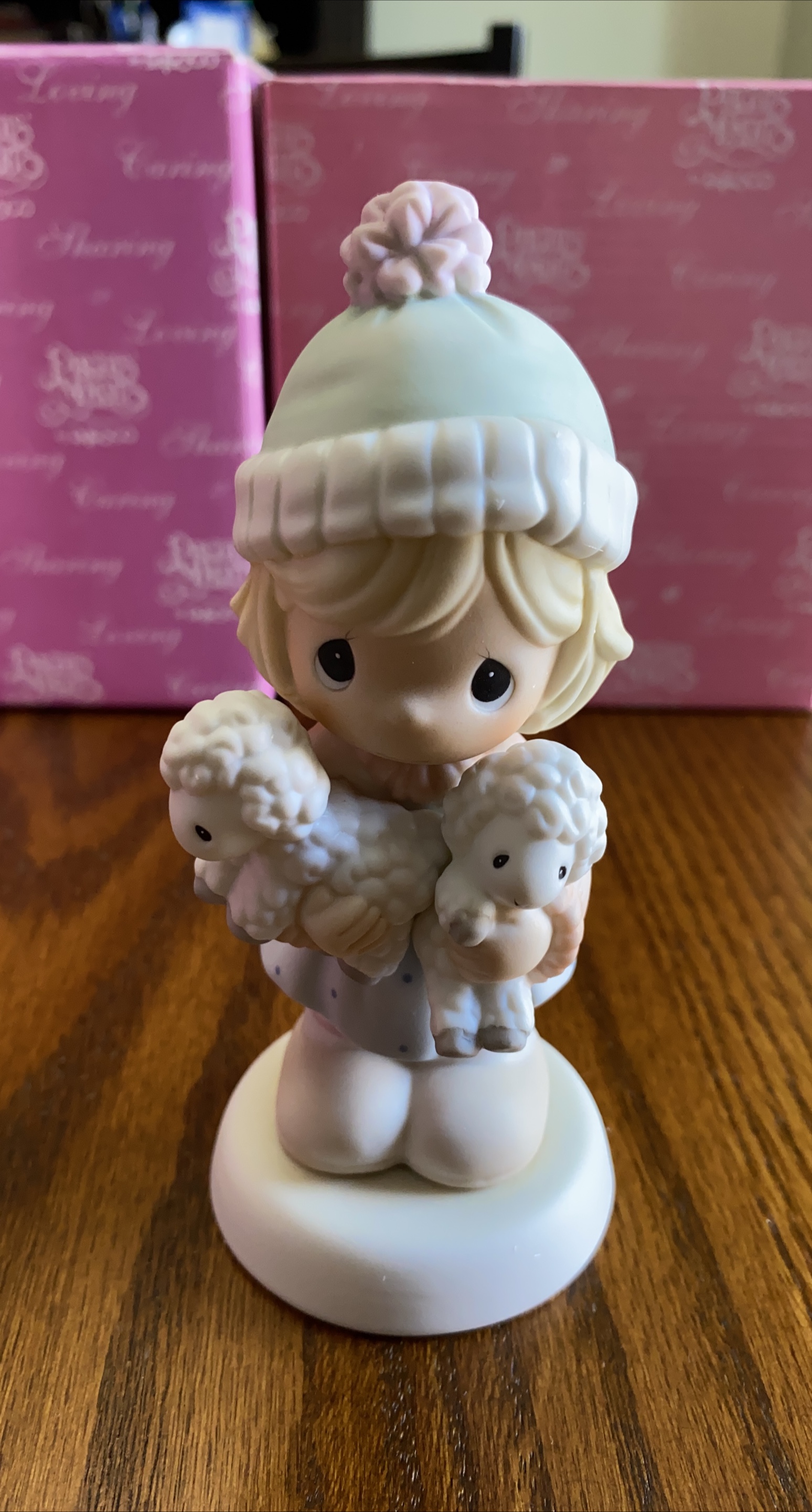 Precious Moments Figurine - Merry Christmas to Ewe thumbnail