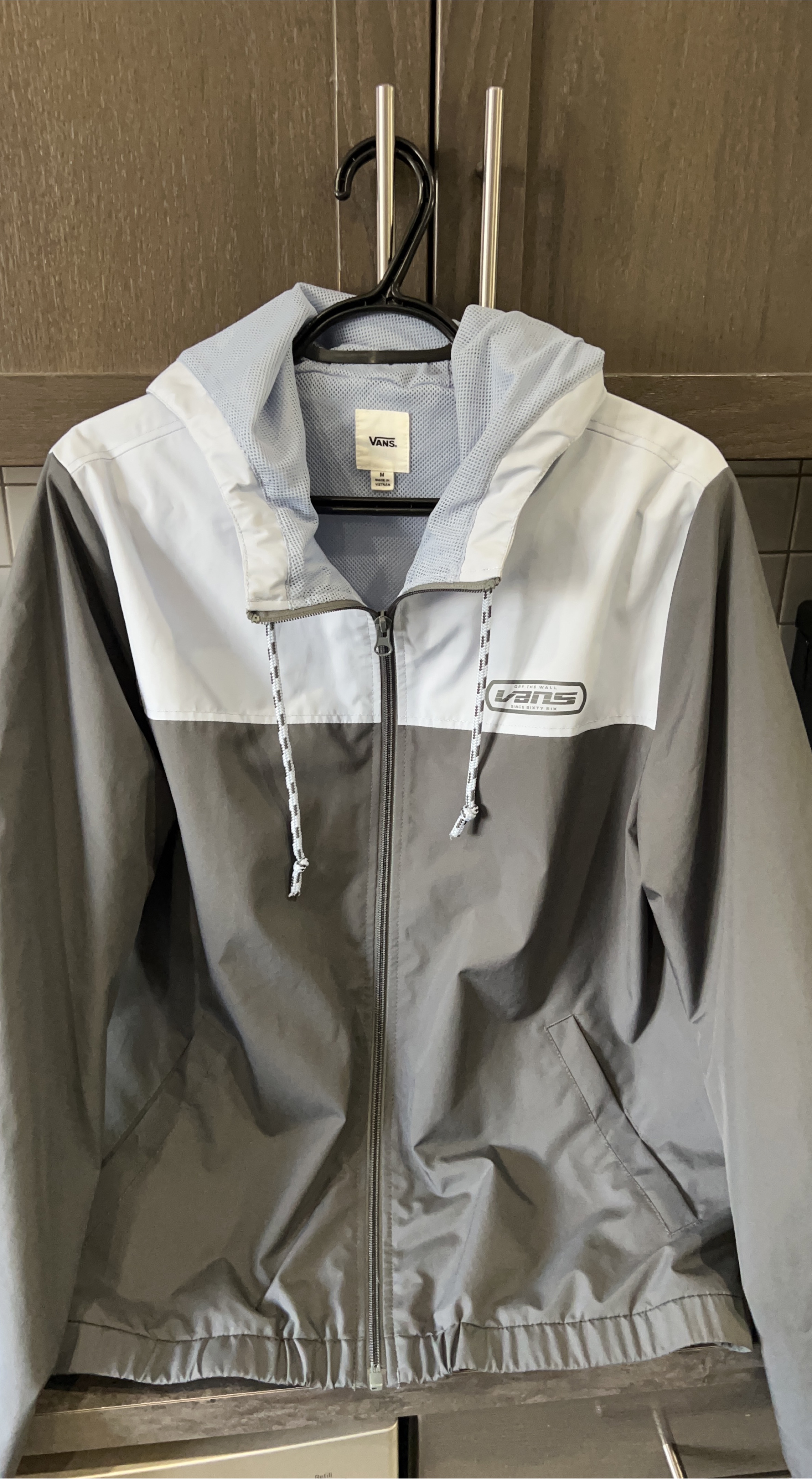Vans Windbreaker Jacket - Size M thumbnail