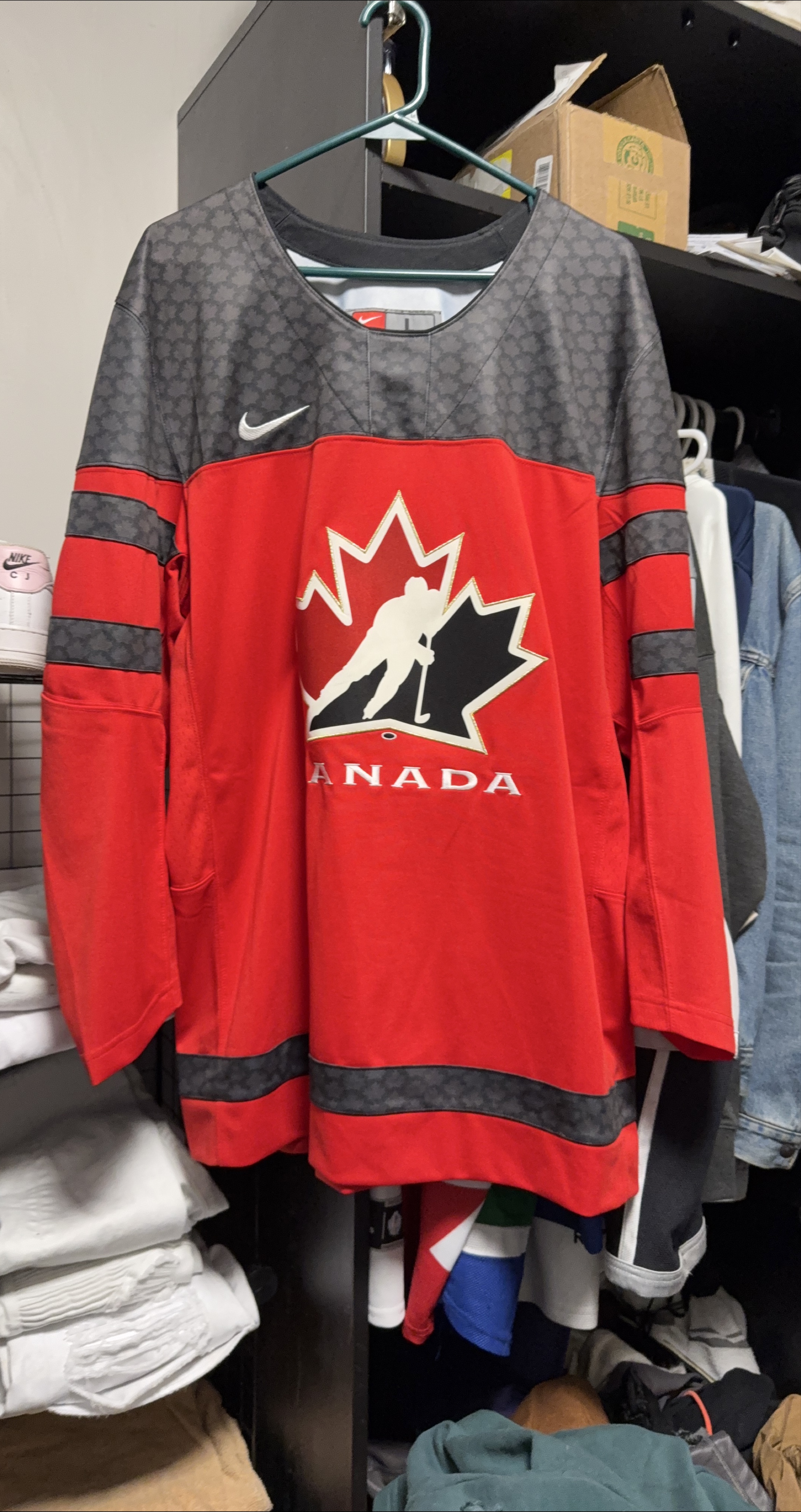 Nike Team Canada 150th Edition Hockey Jersey thumbnail