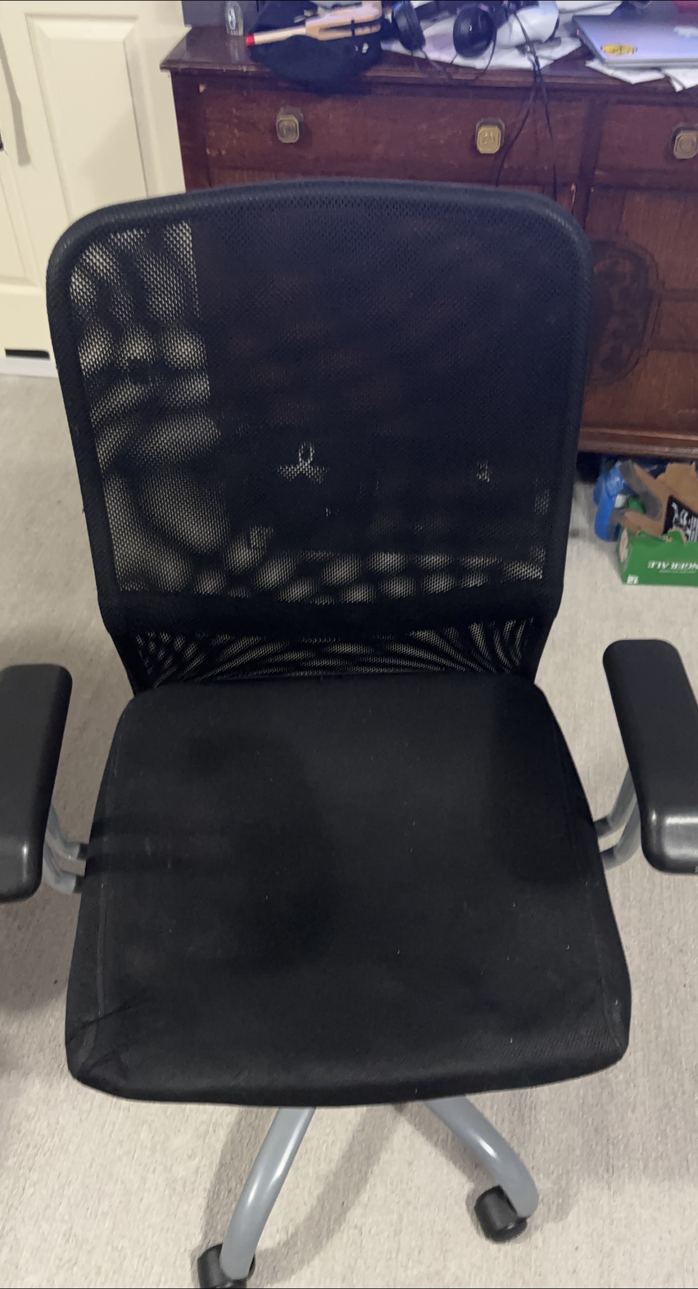 Black Mesh Office Chair thumbnail