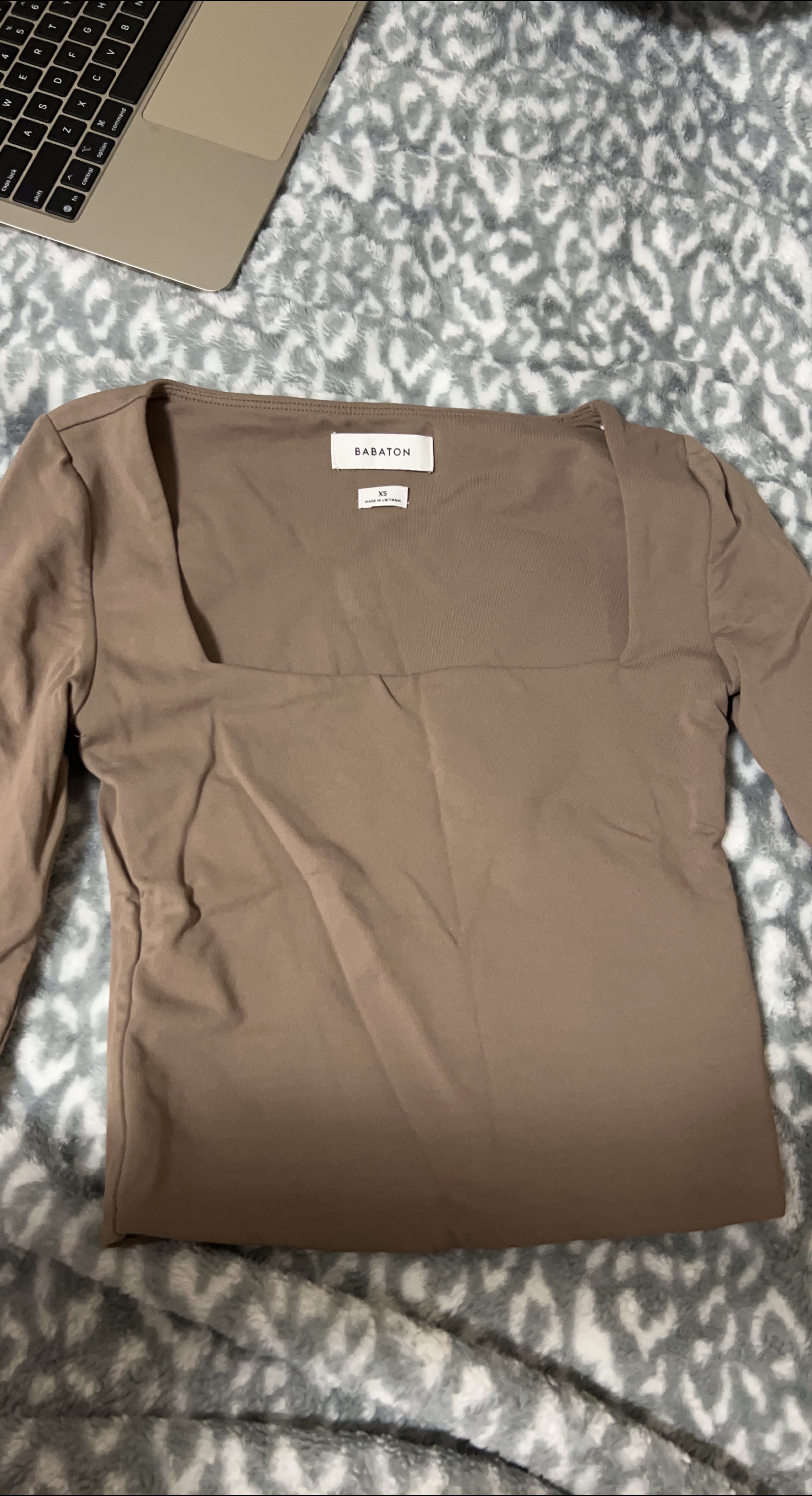 Babaton Longsleeve - Size XS thumbnail