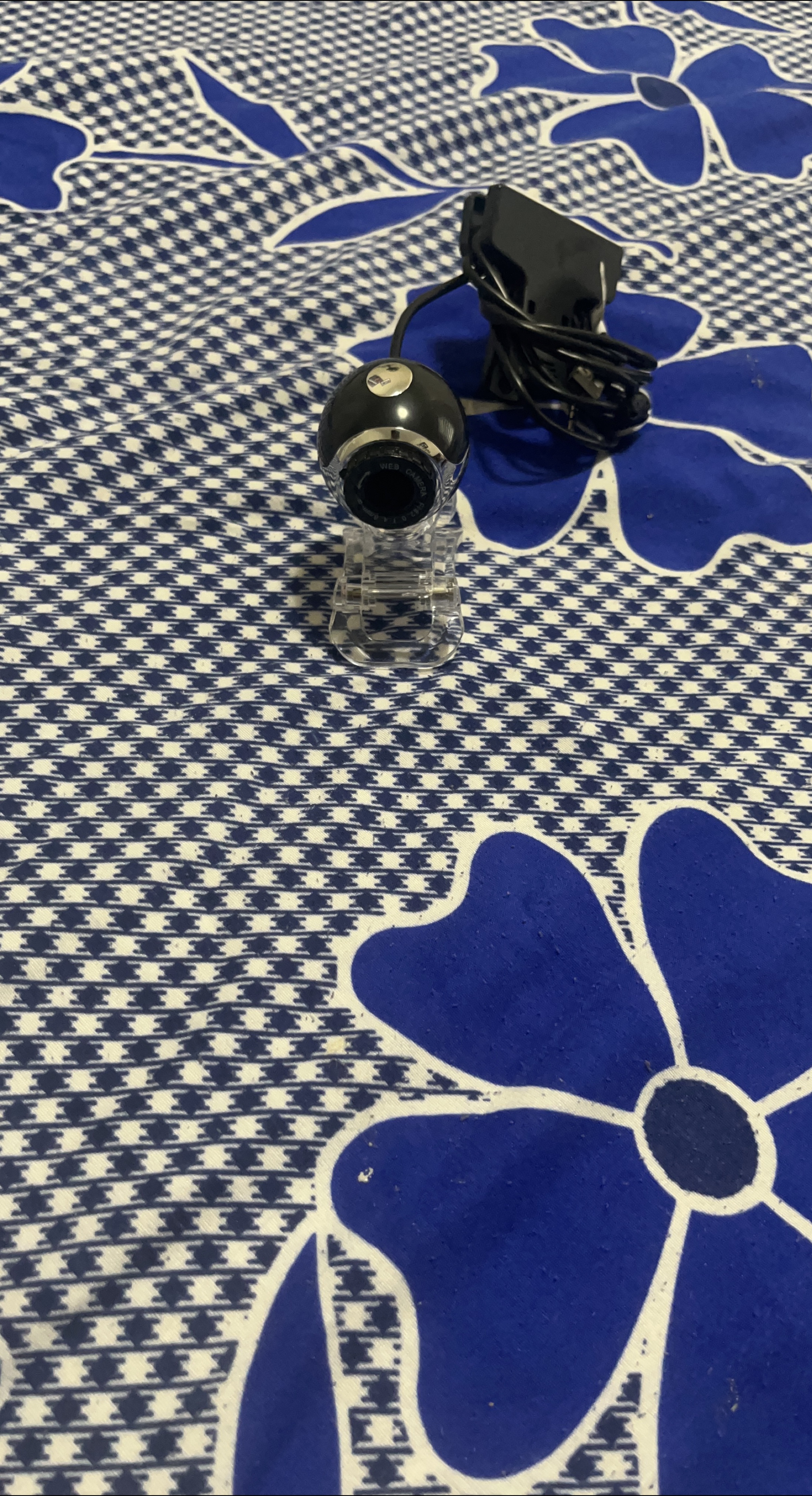 Web Camera with Charger thumbnail