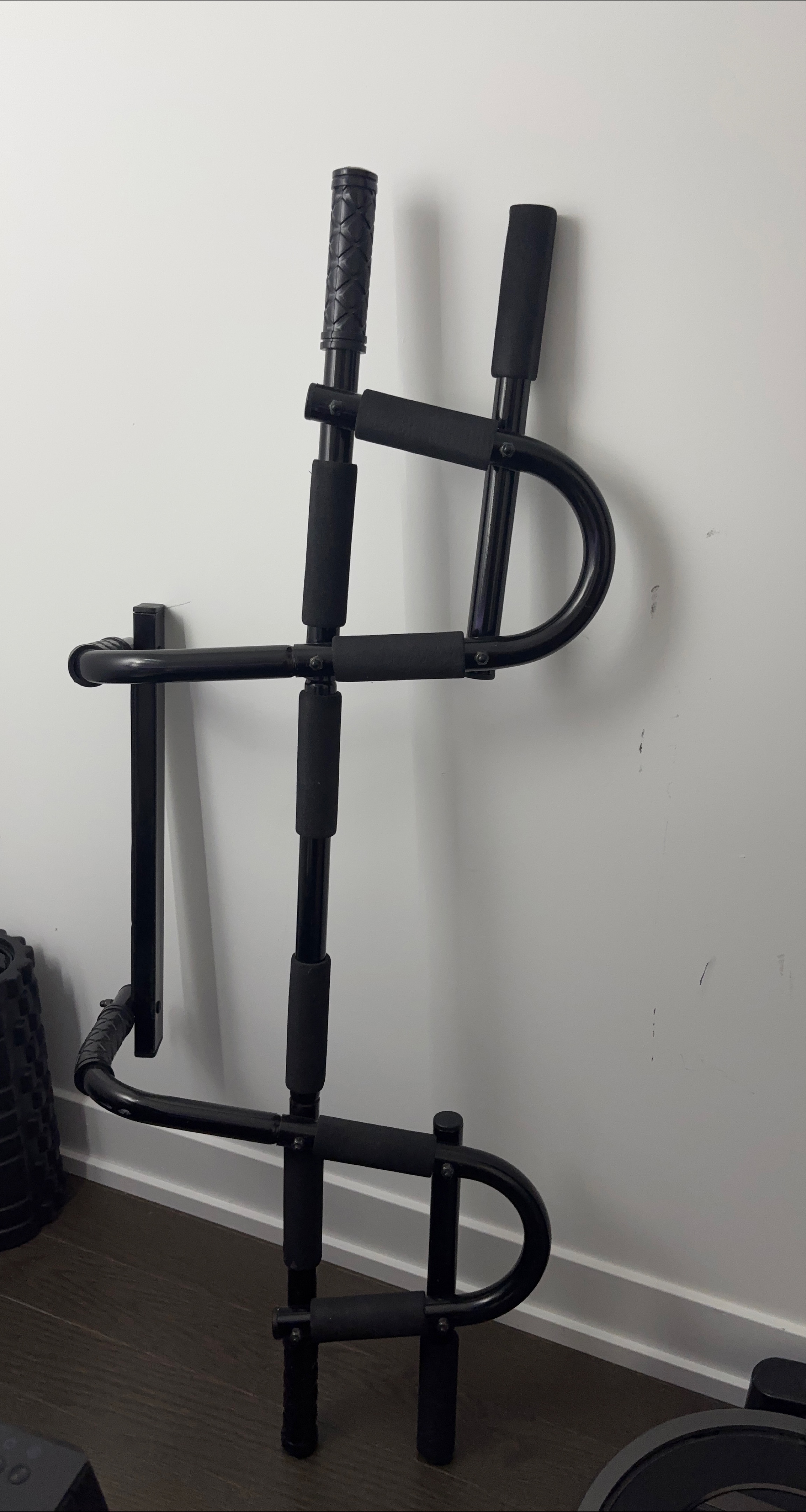 Doorway Pull-Up Bar