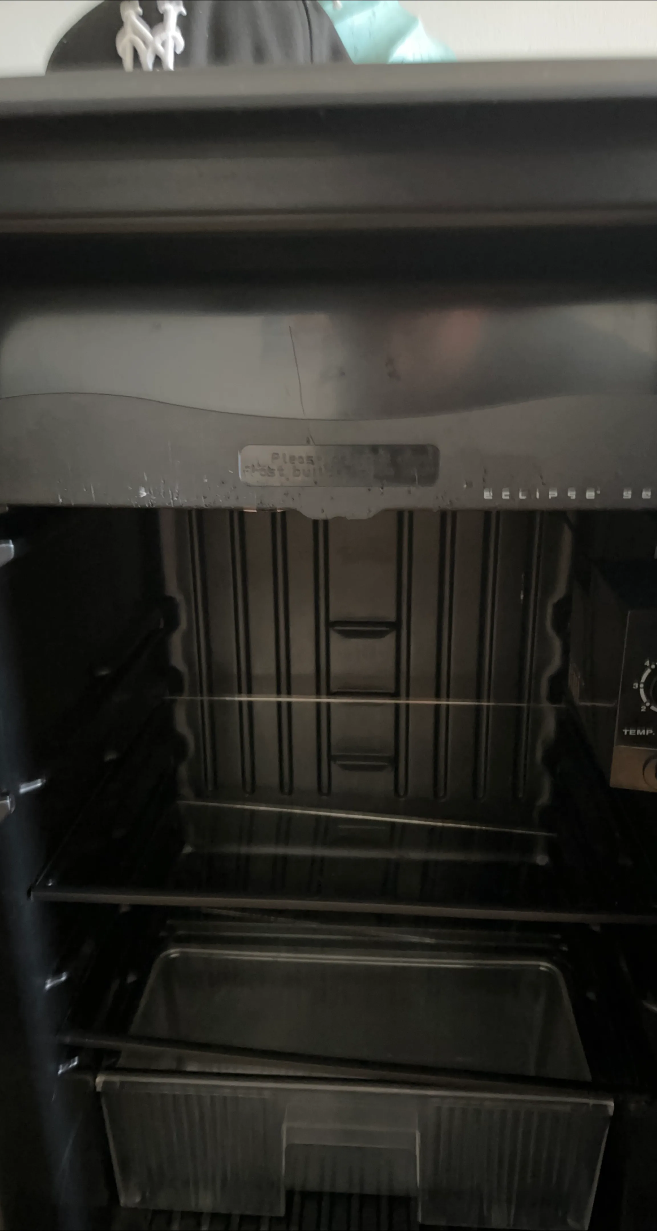 Eclipse Refrigerator