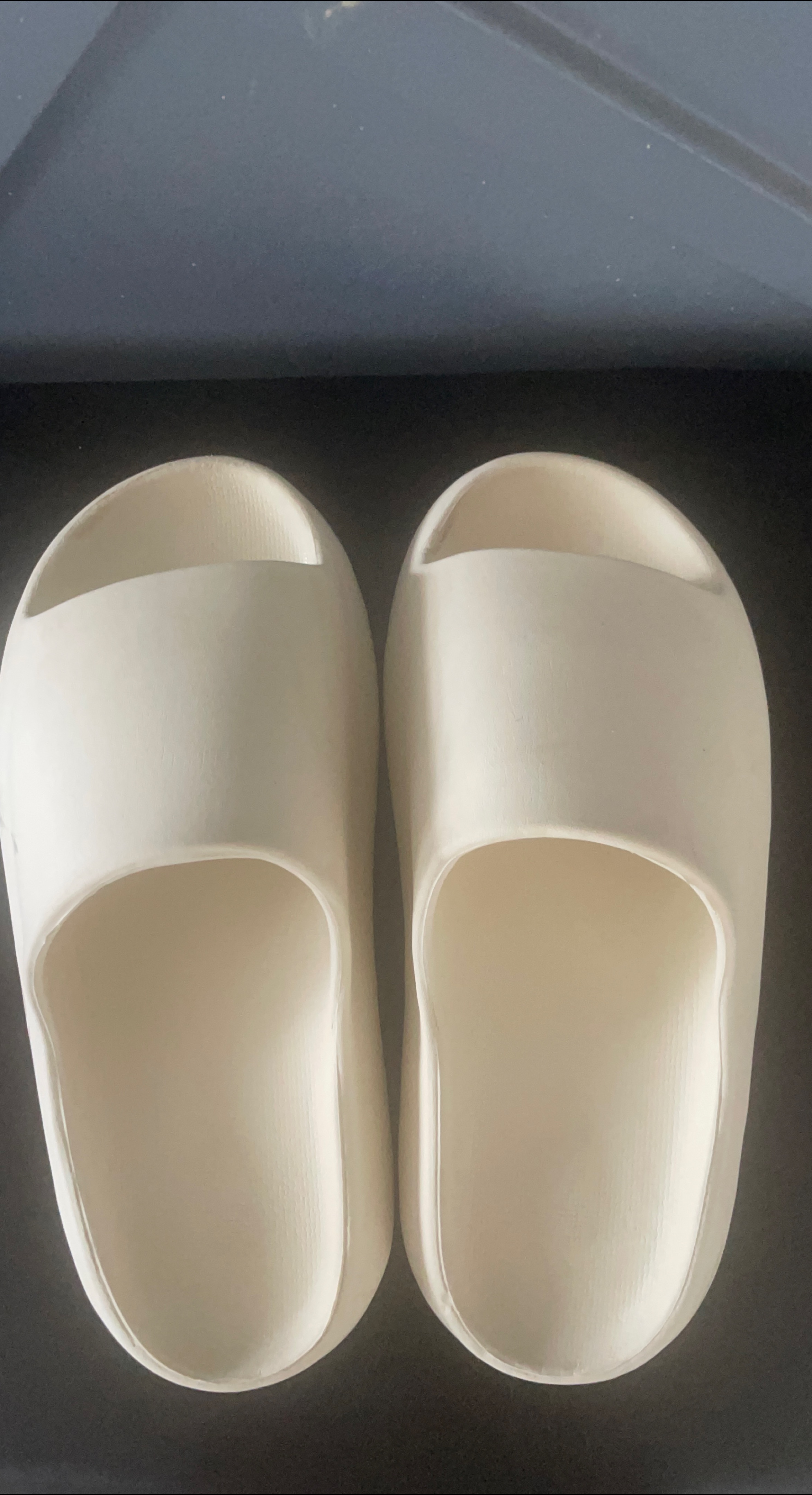 Cream Slides thumbnail