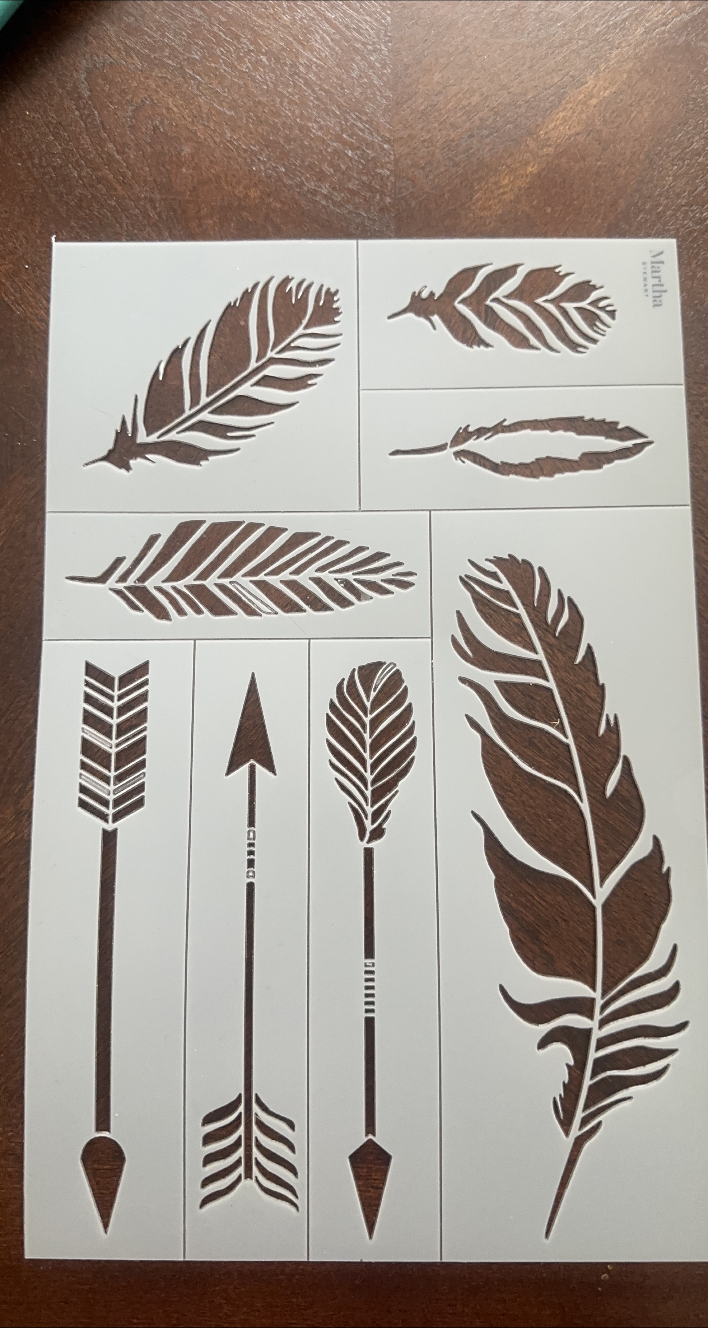 Martha Stewart Feather & Arrow Stencil thumbnail