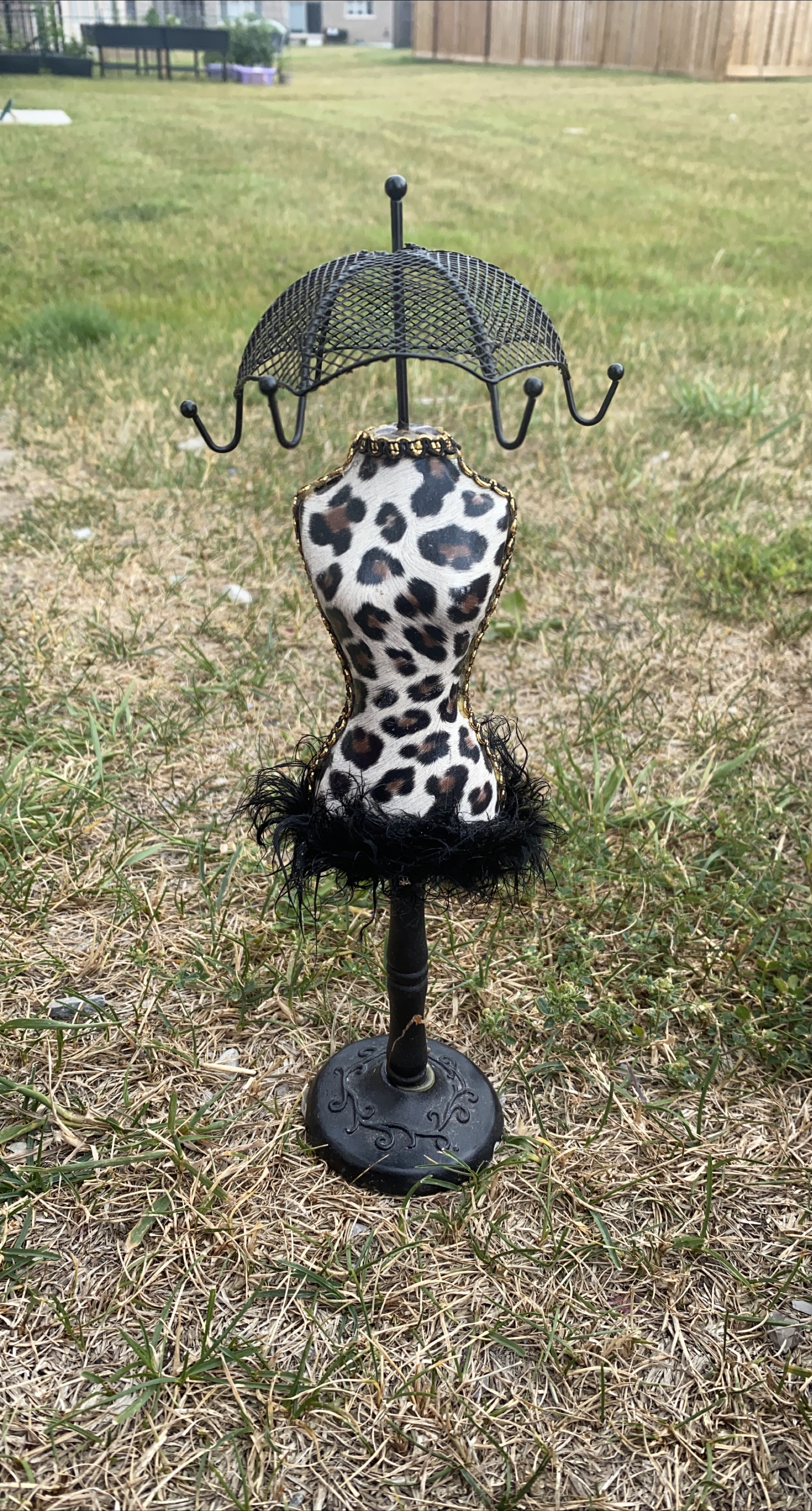 Jewelry Stand - Leopard Print thumbnail