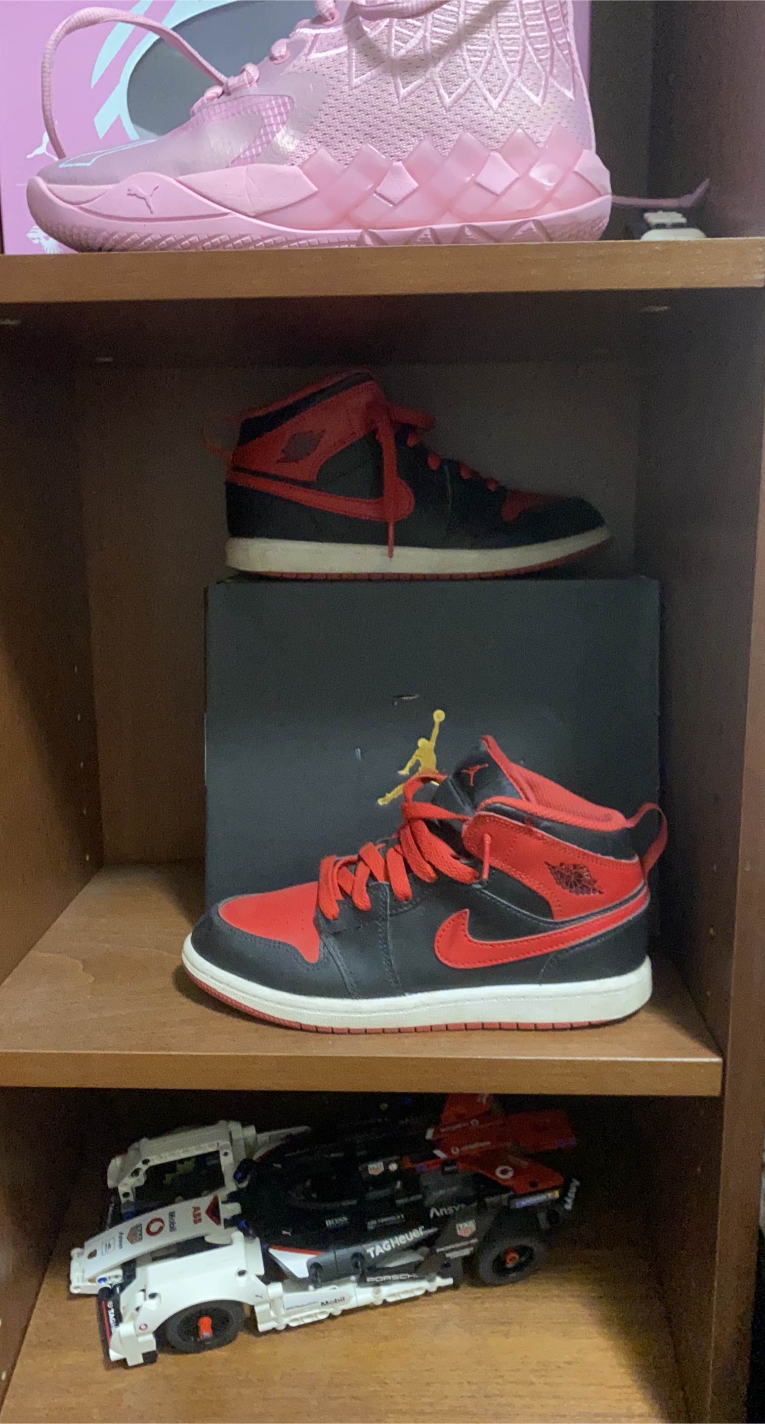 Air Jordan 1 Mid Red/Black