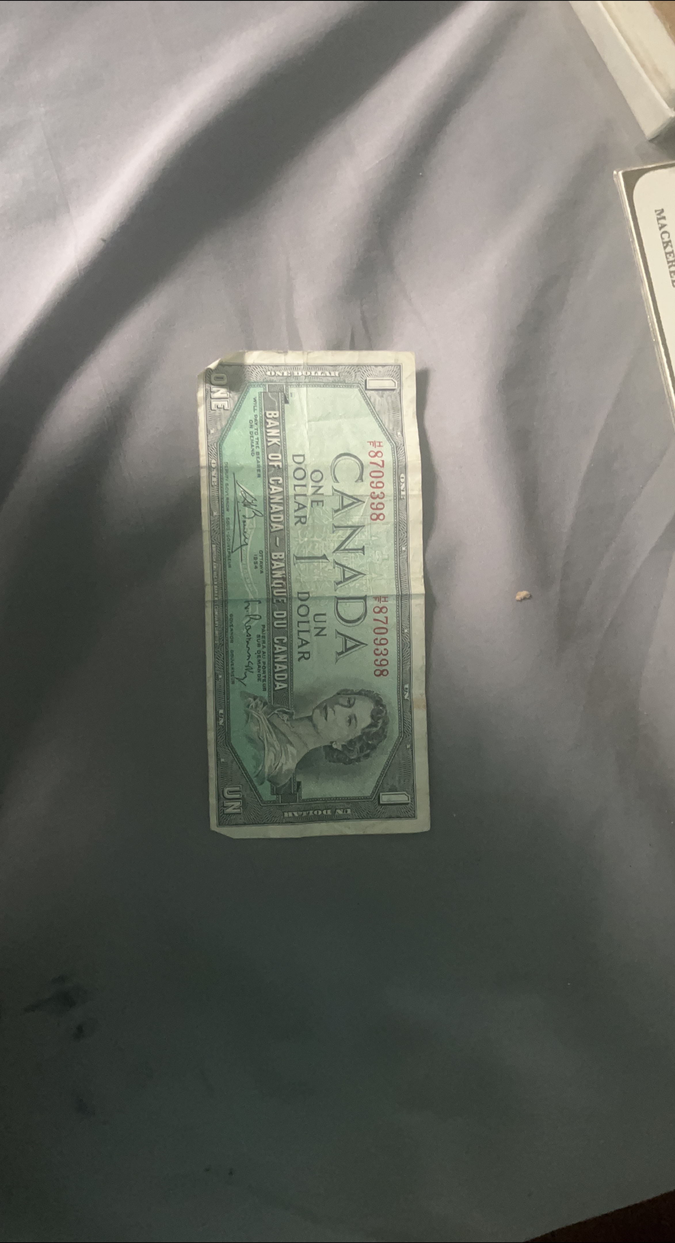 Vintage 1954 Canadian One Dollar Bill thumbnail
