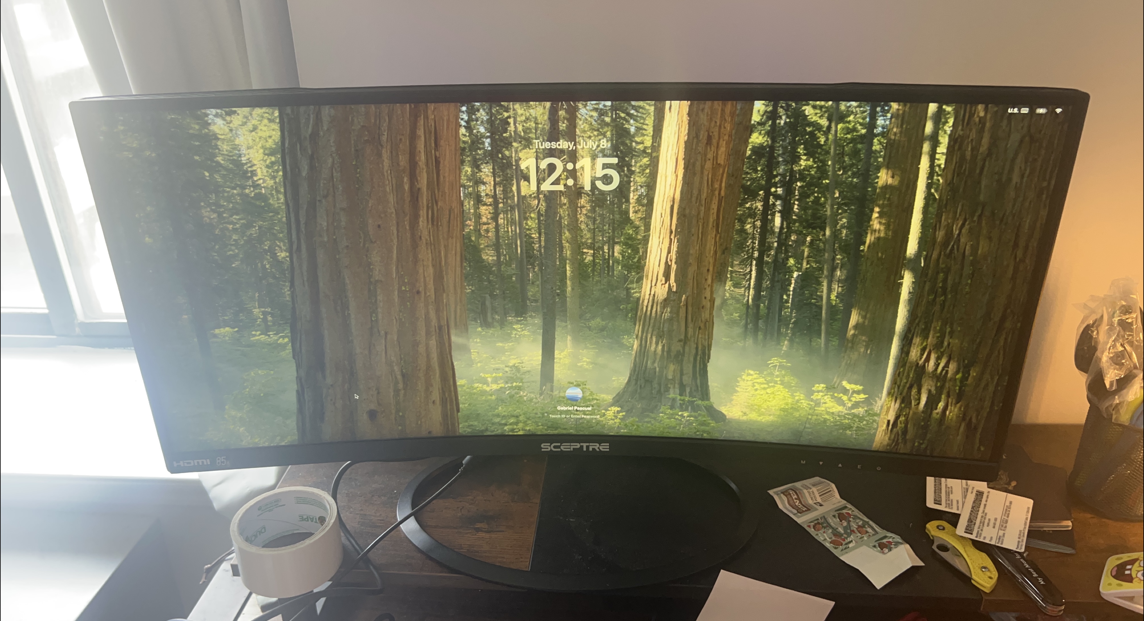 Sceptre 30 inch Curved Monitor thumbnail