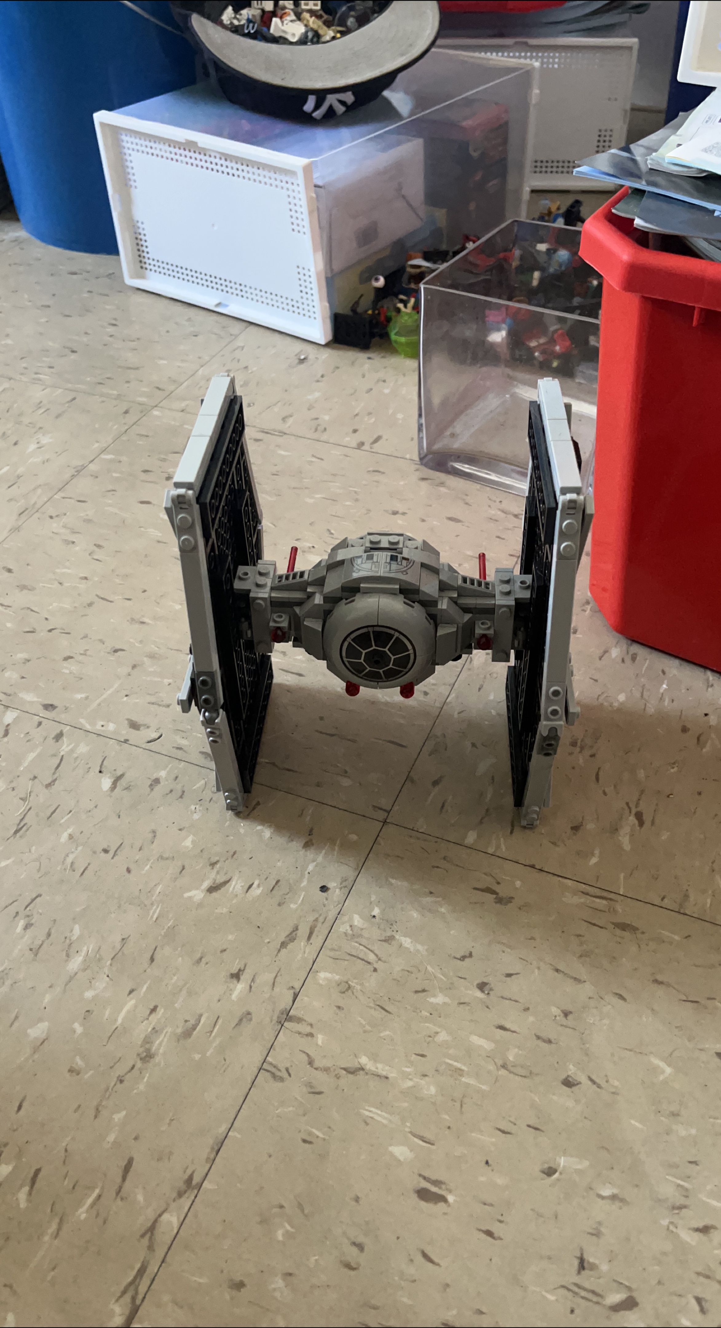 LEGO Star Wars TIE Fighter thumbnail