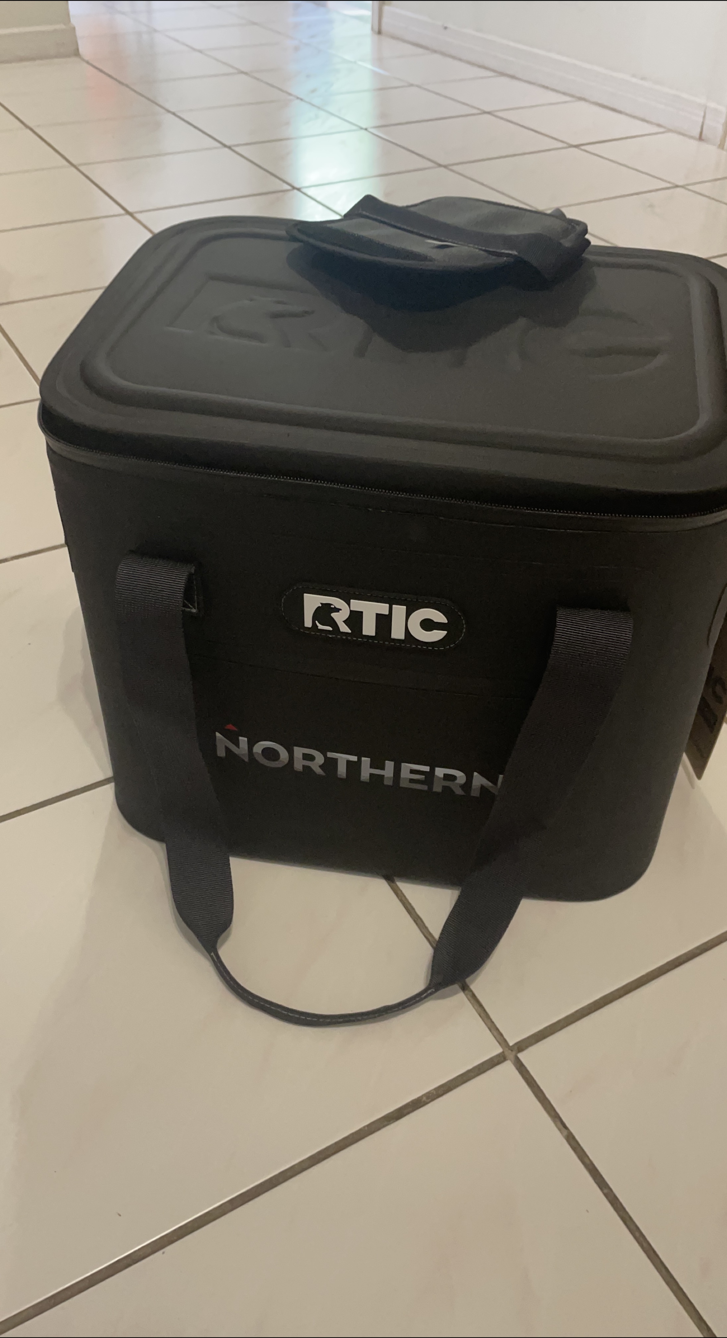 RTIC Northern Cooler - Black thumbnail