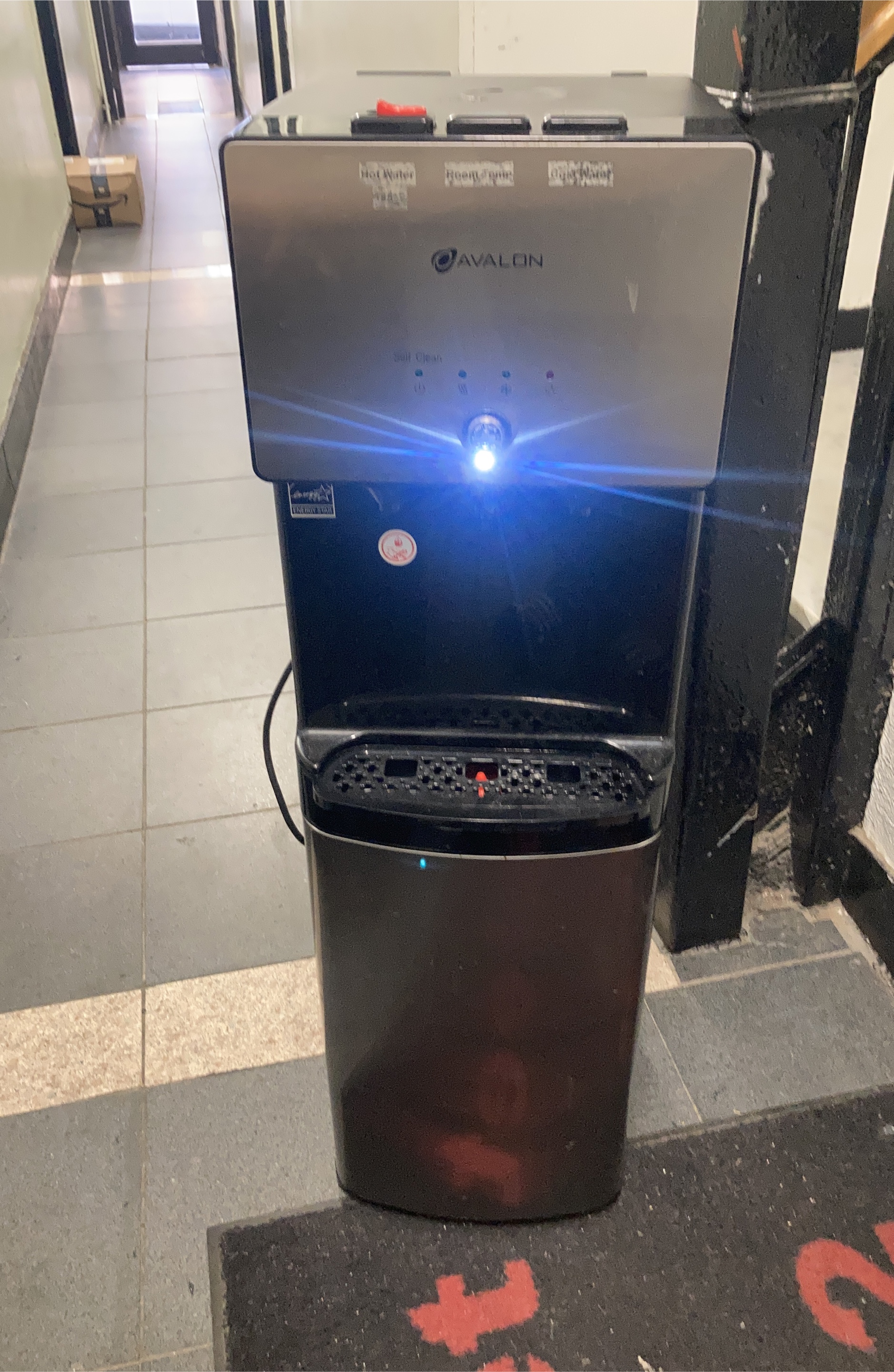 Avalon Hot/Cold Water Dispenser thumbnail