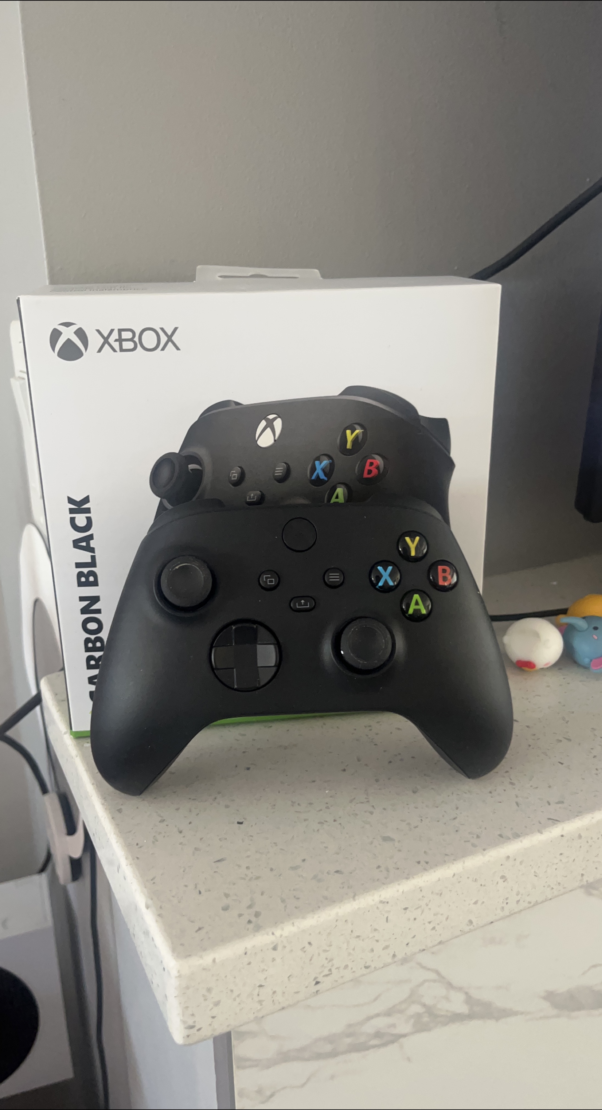 Xbox controller wireless thumbnail