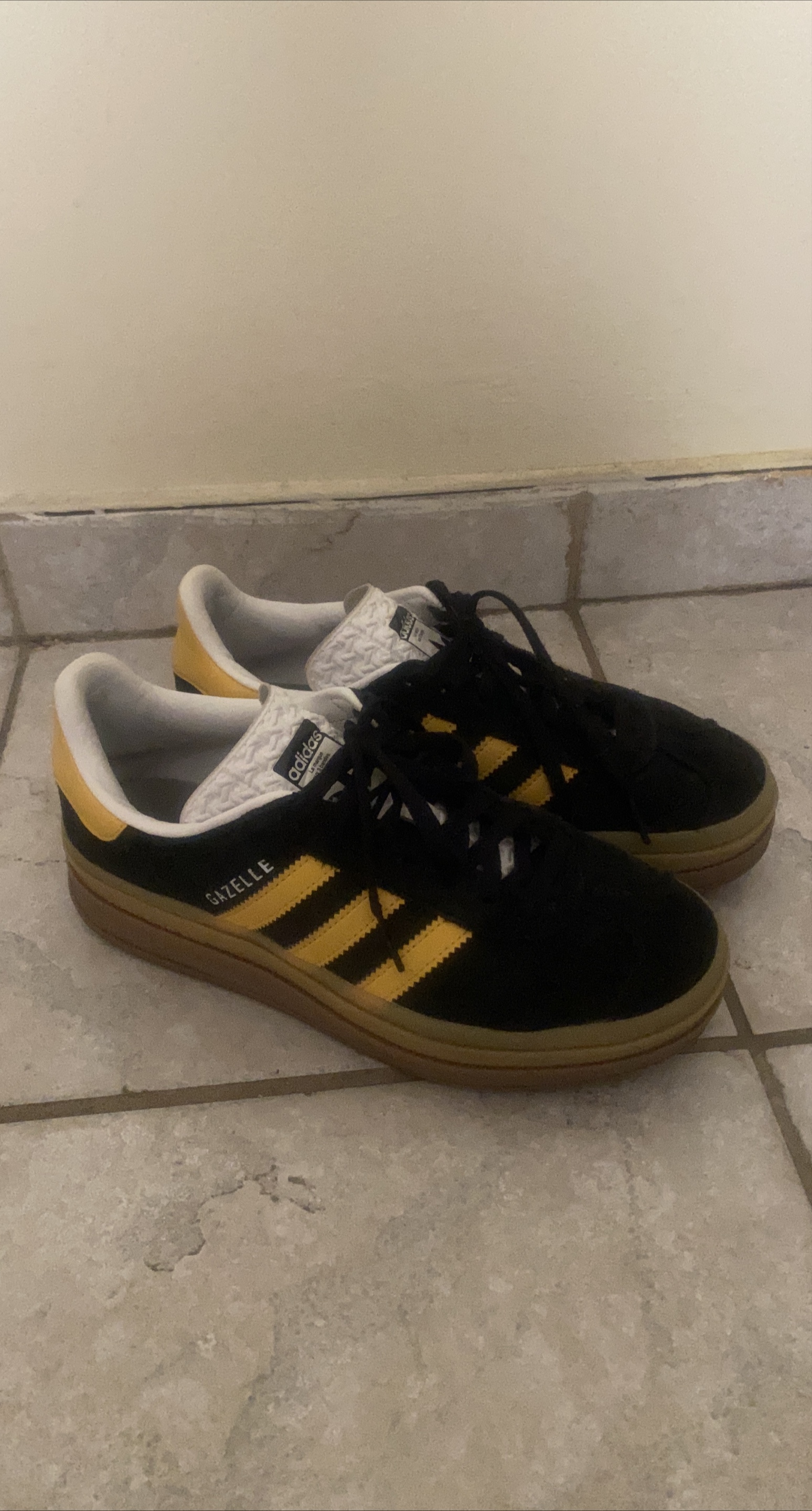 Adidas Gazelle Black & Yellow Sneakers thumbnail