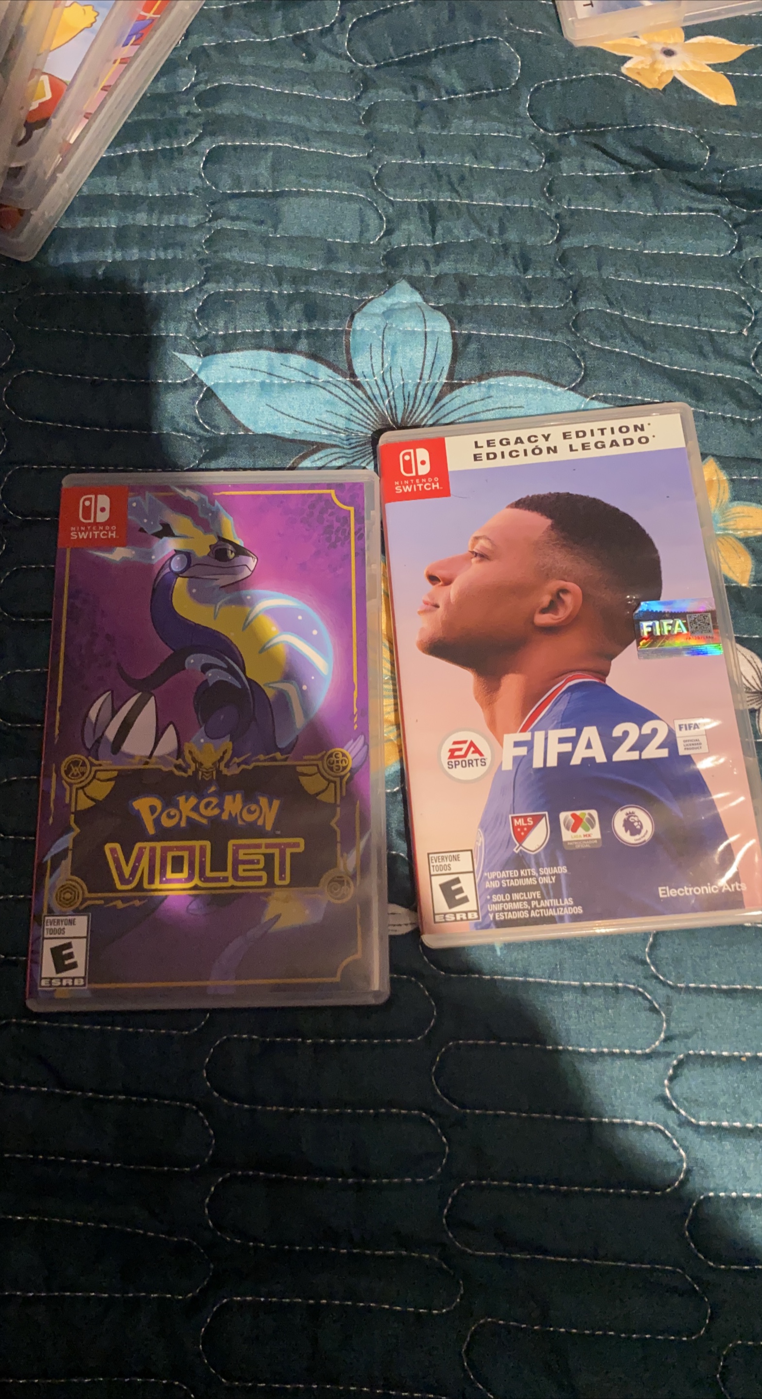 Pokemon Violet & FIFA 22 Legacy Edition for Nintendo Switch thumbnail