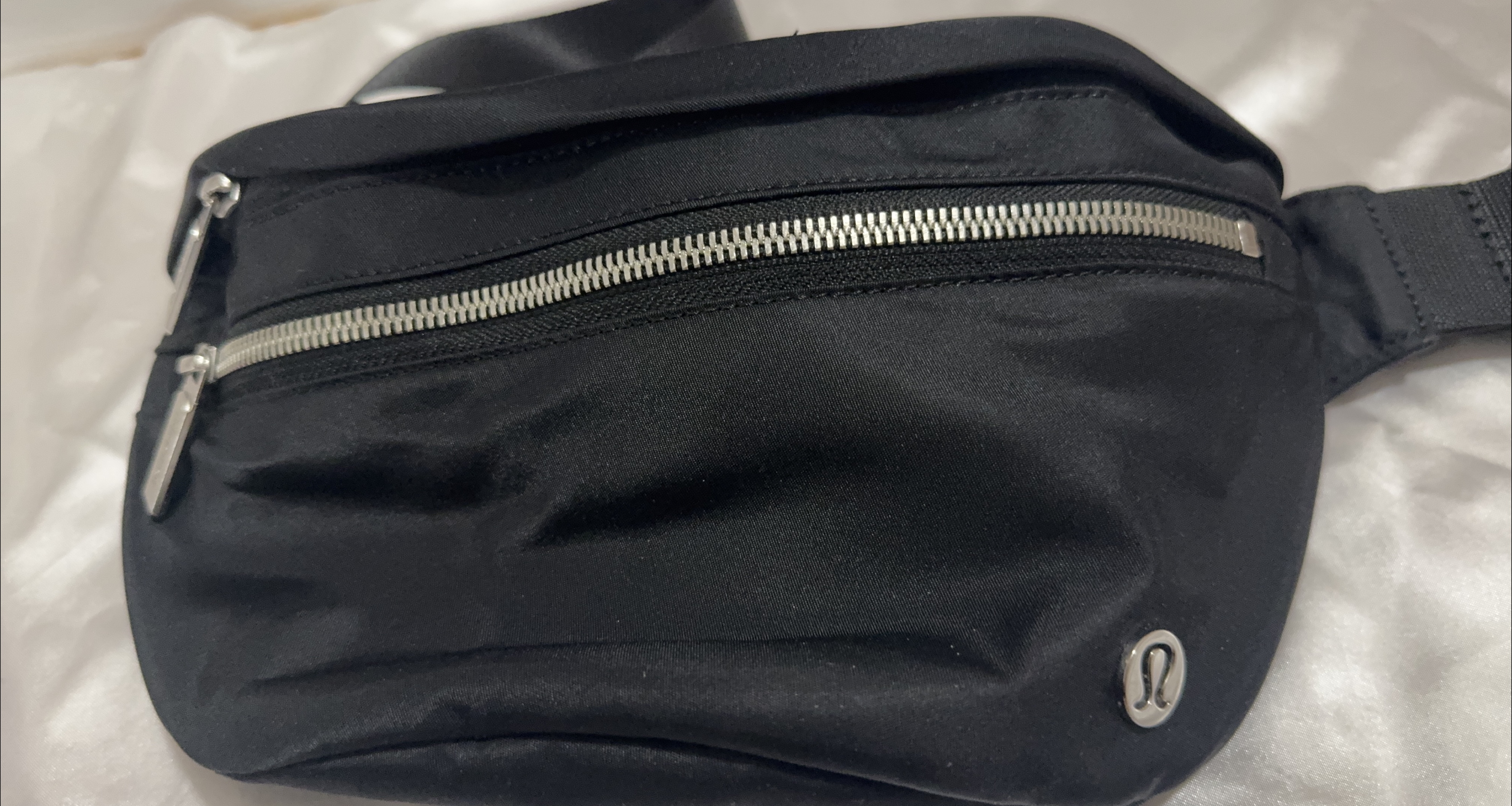 Lululemon Everywhere Belt Bag - Black thumbnail