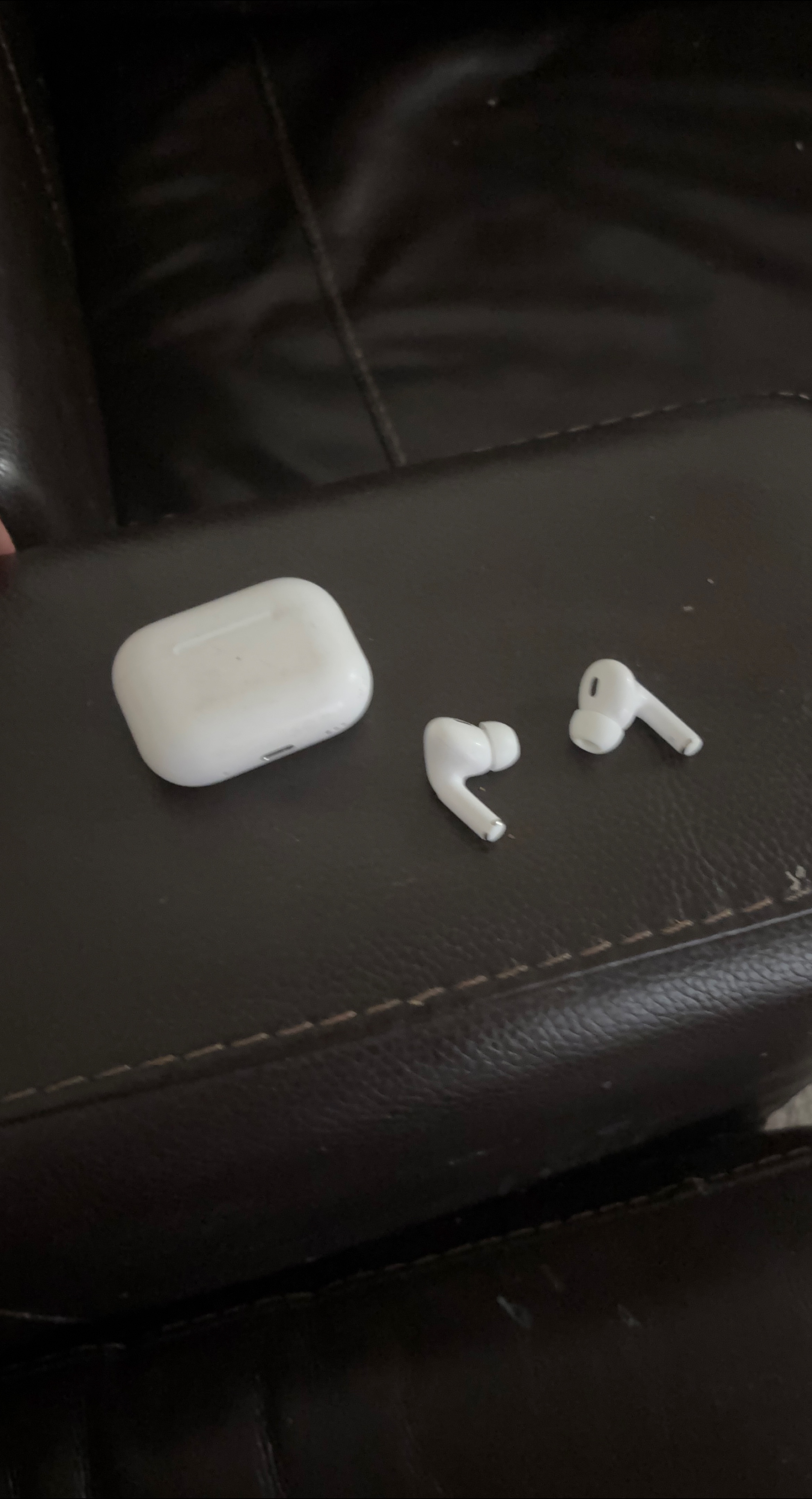 Apple Airpods Pro thumbnail
