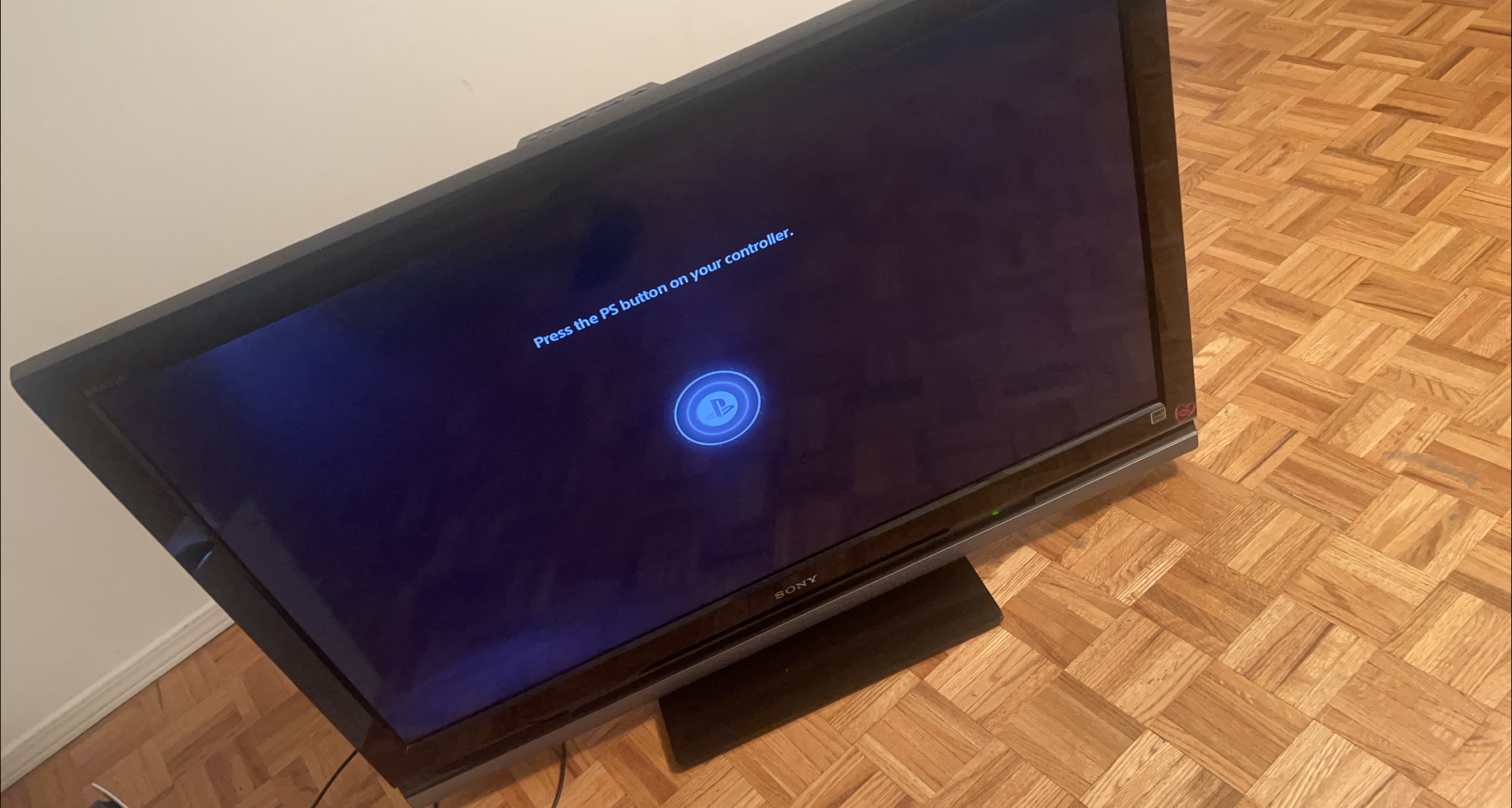 Sony Bravia LCD TV thumbnail
