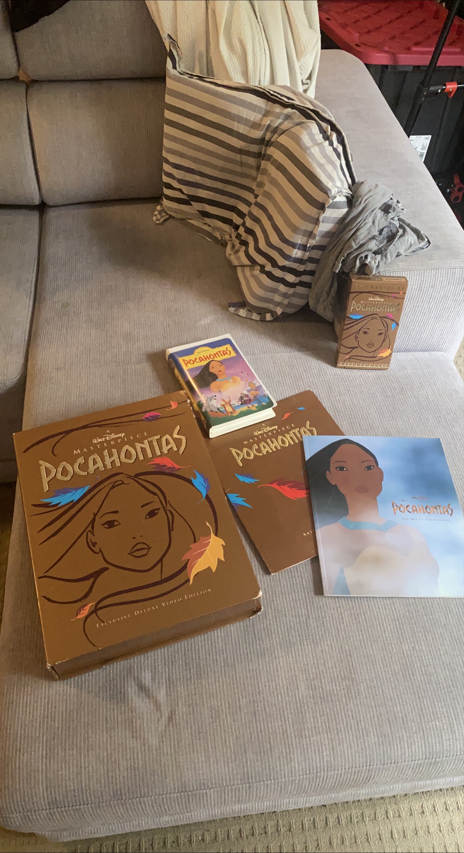 Disney Pocahontas Masterpiece Collection