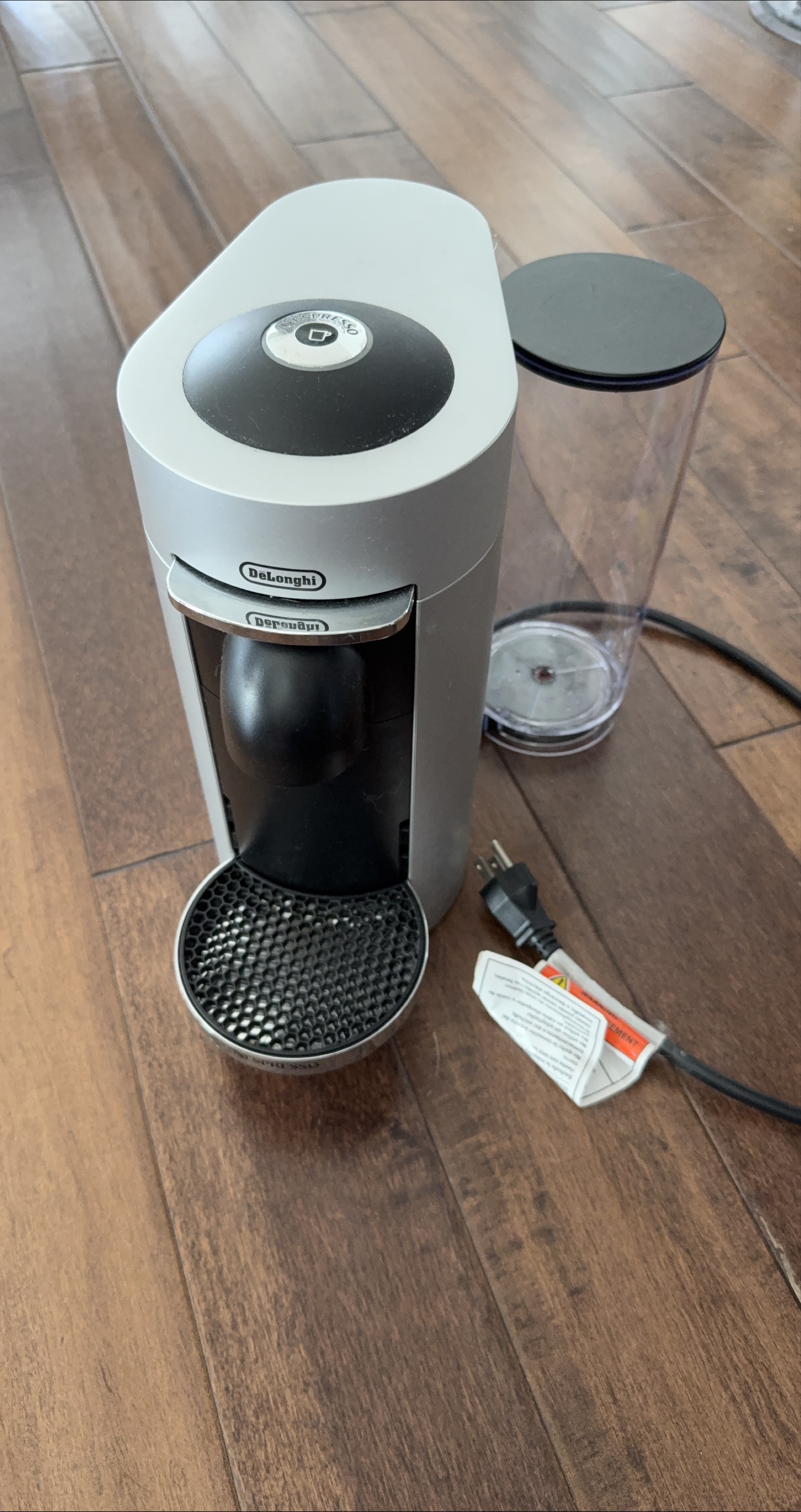DeLonghi Nespresso Essenza Mini Coffee Maker thumbnail
