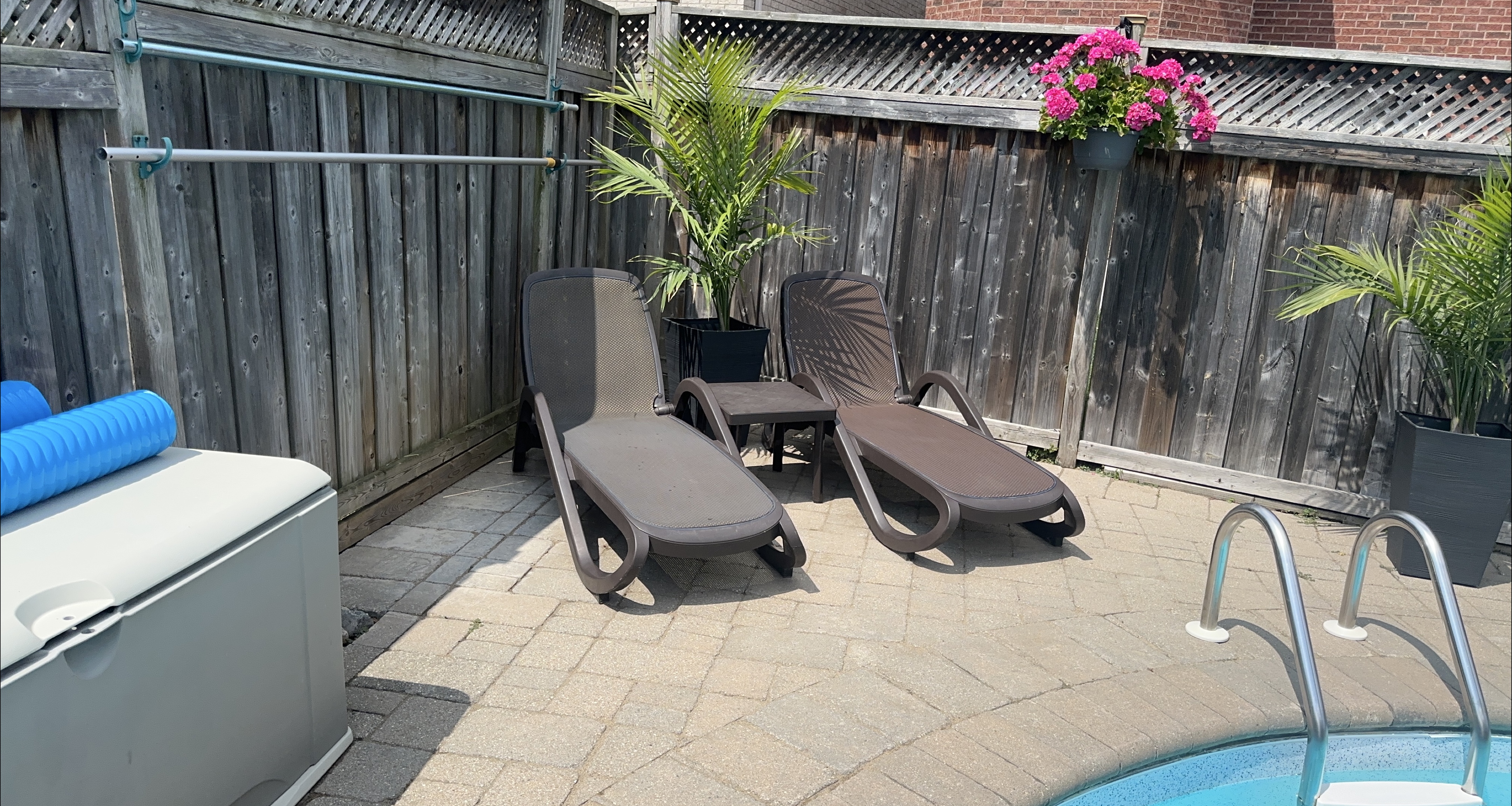 Outdoor Brown Lounger Chairs thumbnail