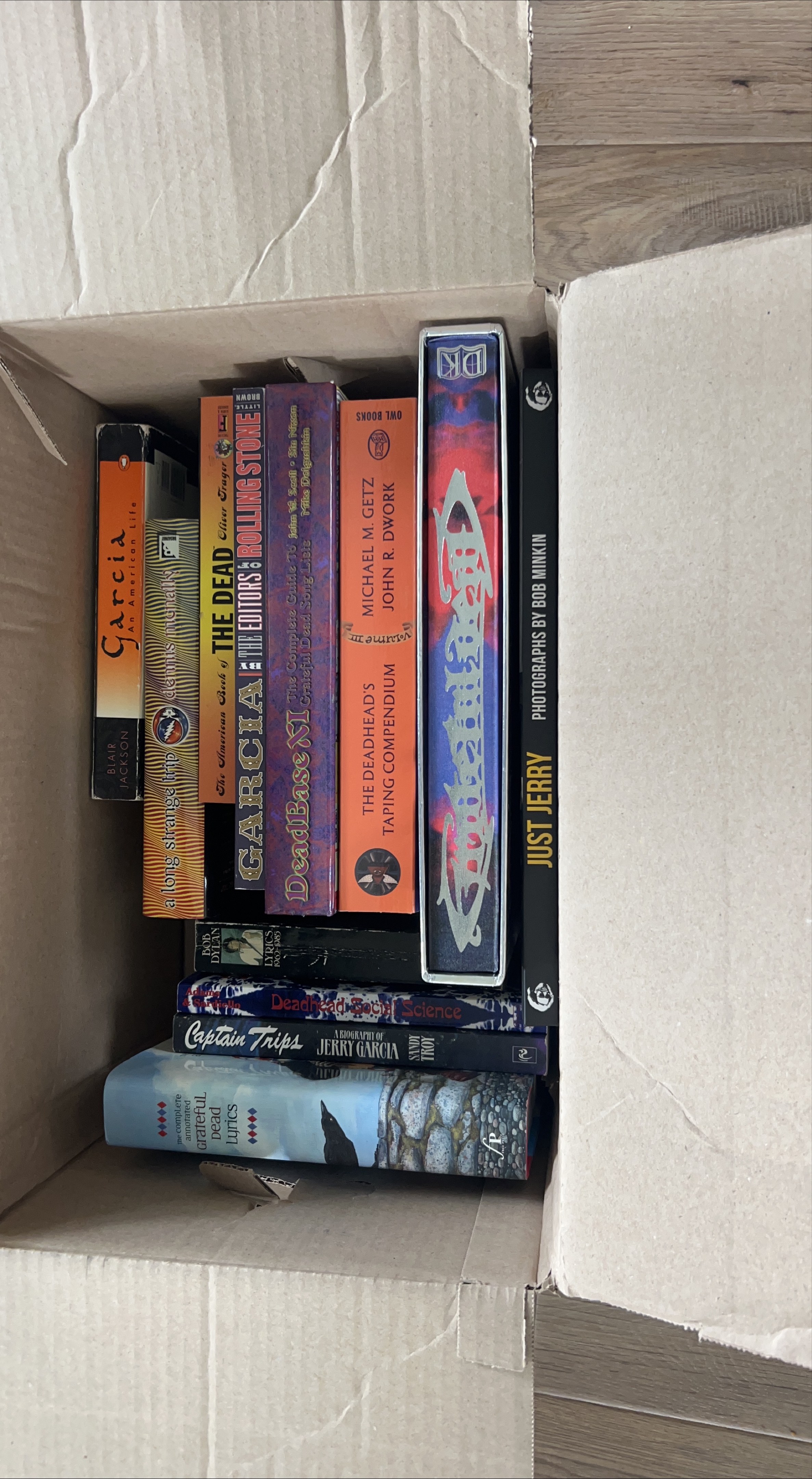 Grateful Dead & Jerry Garcia Books thumbnail