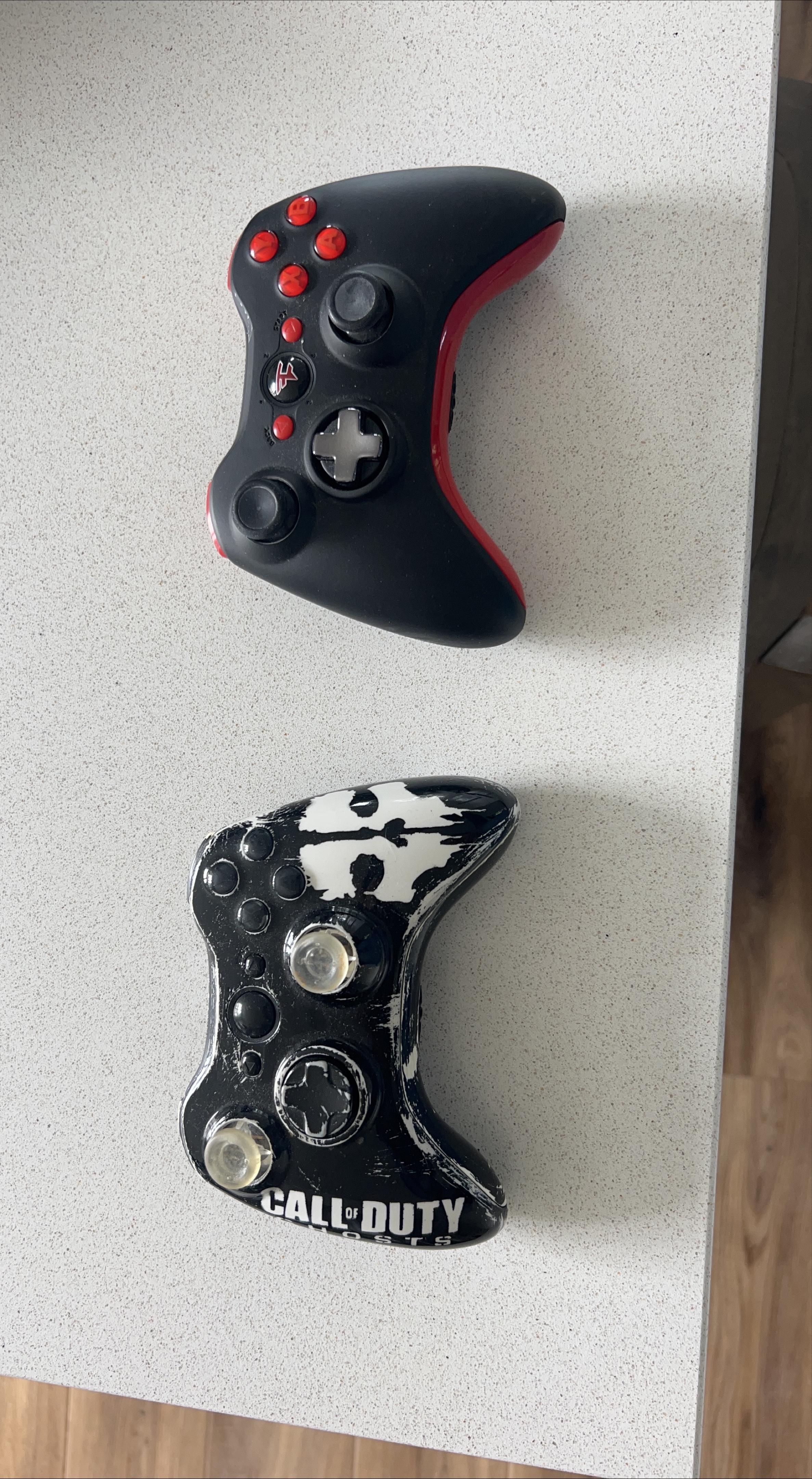 FAZE Hybrid & Call of Duty Xbox 360 Controllers thumbnail