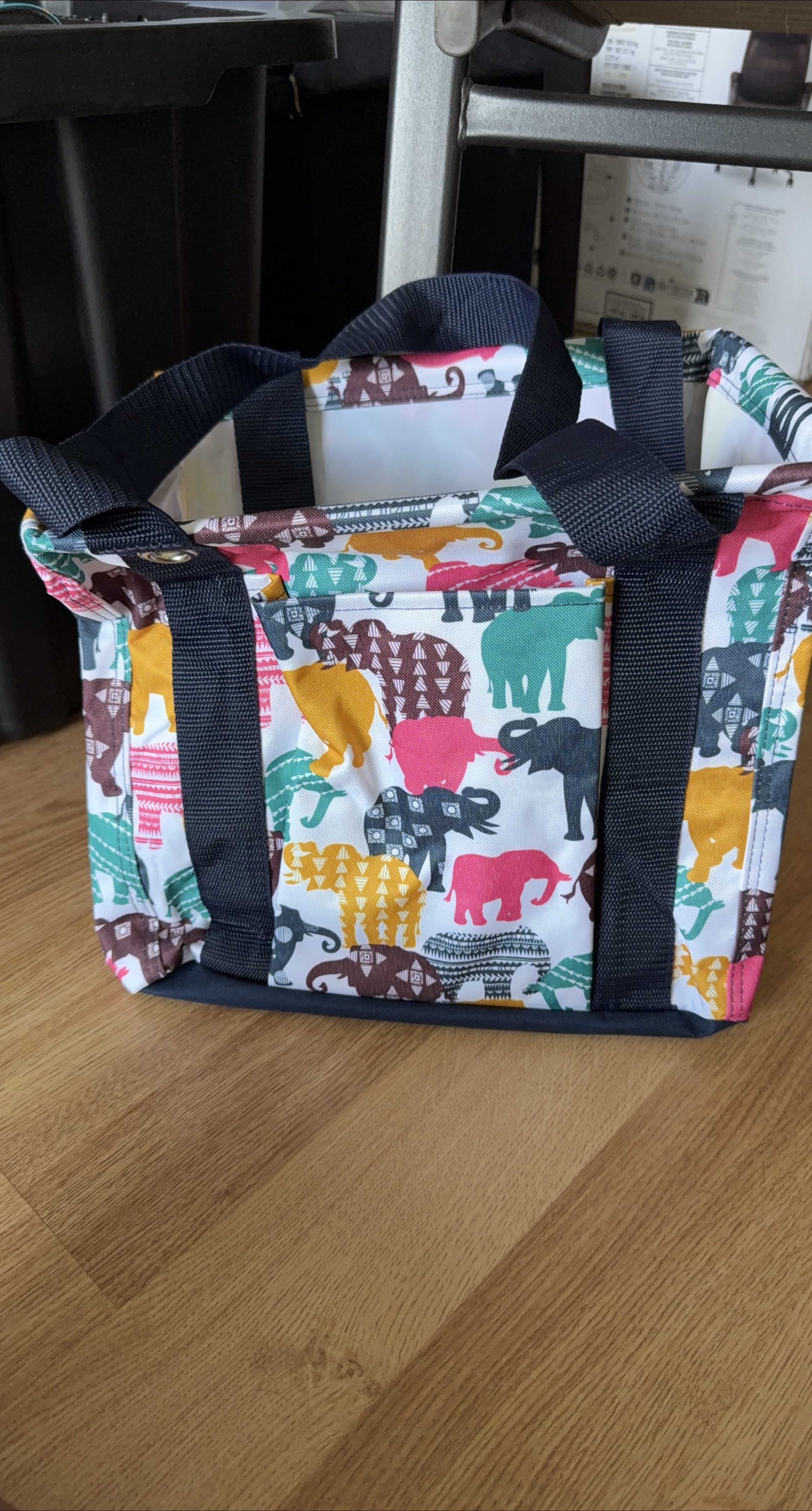 Thirty-One Gifts Tote Bag thumbnail
