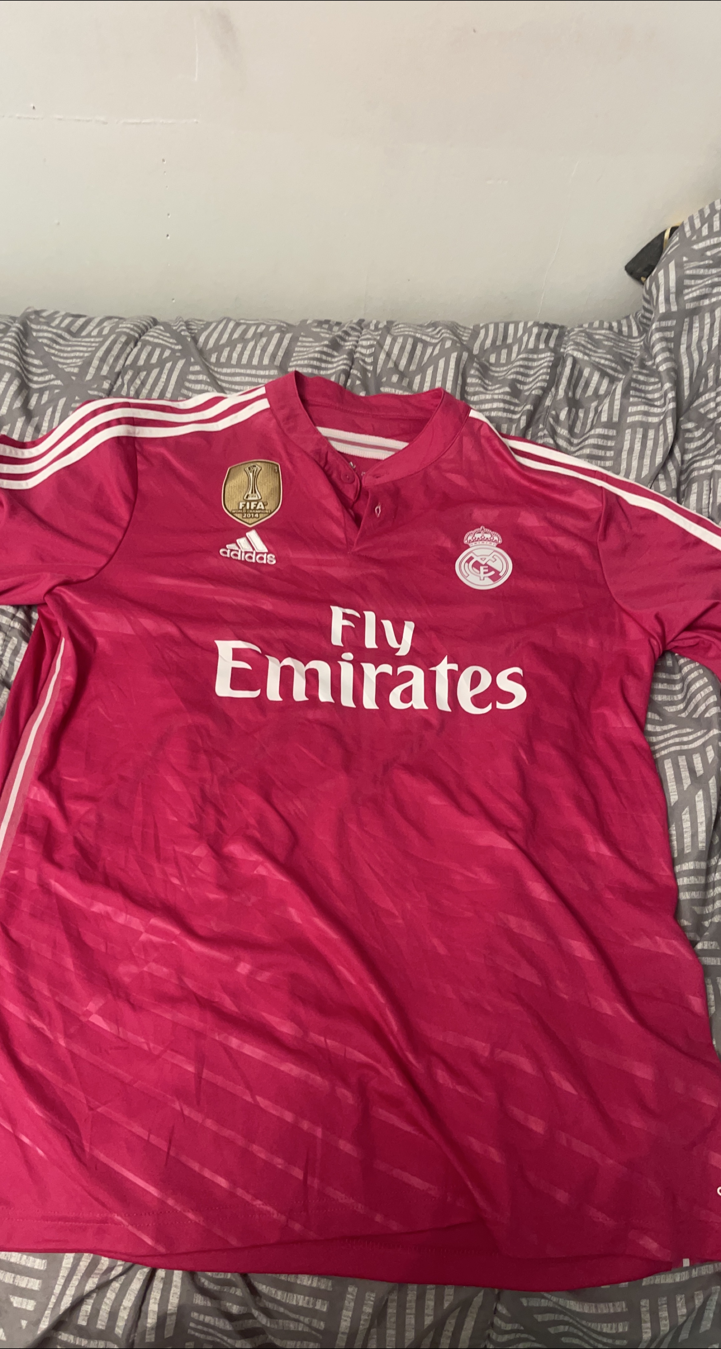 Adidas Real Madrid Bale #11 Jersey - Pink thumbnail