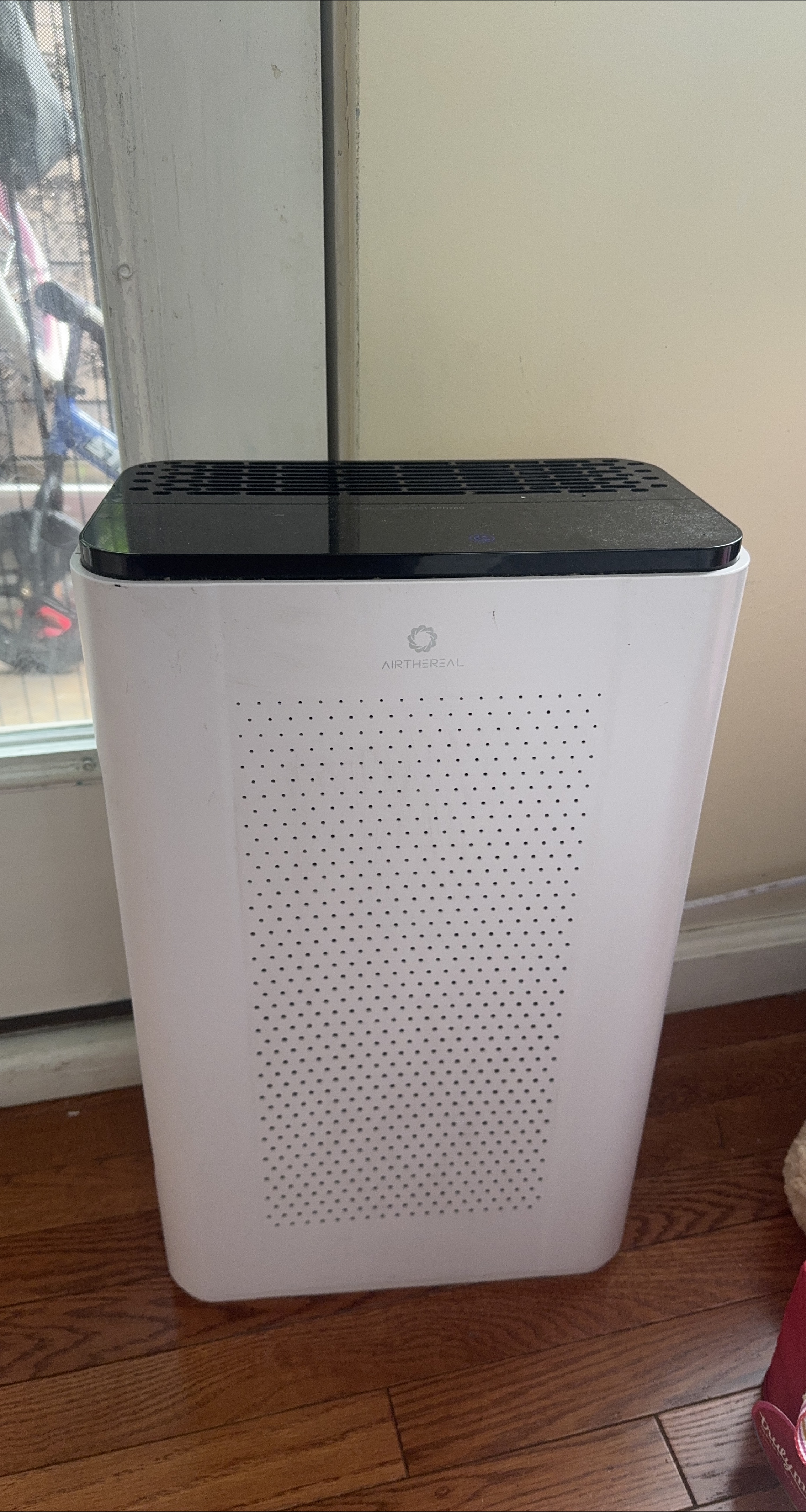 Airthereal Air Purifier thumbnail