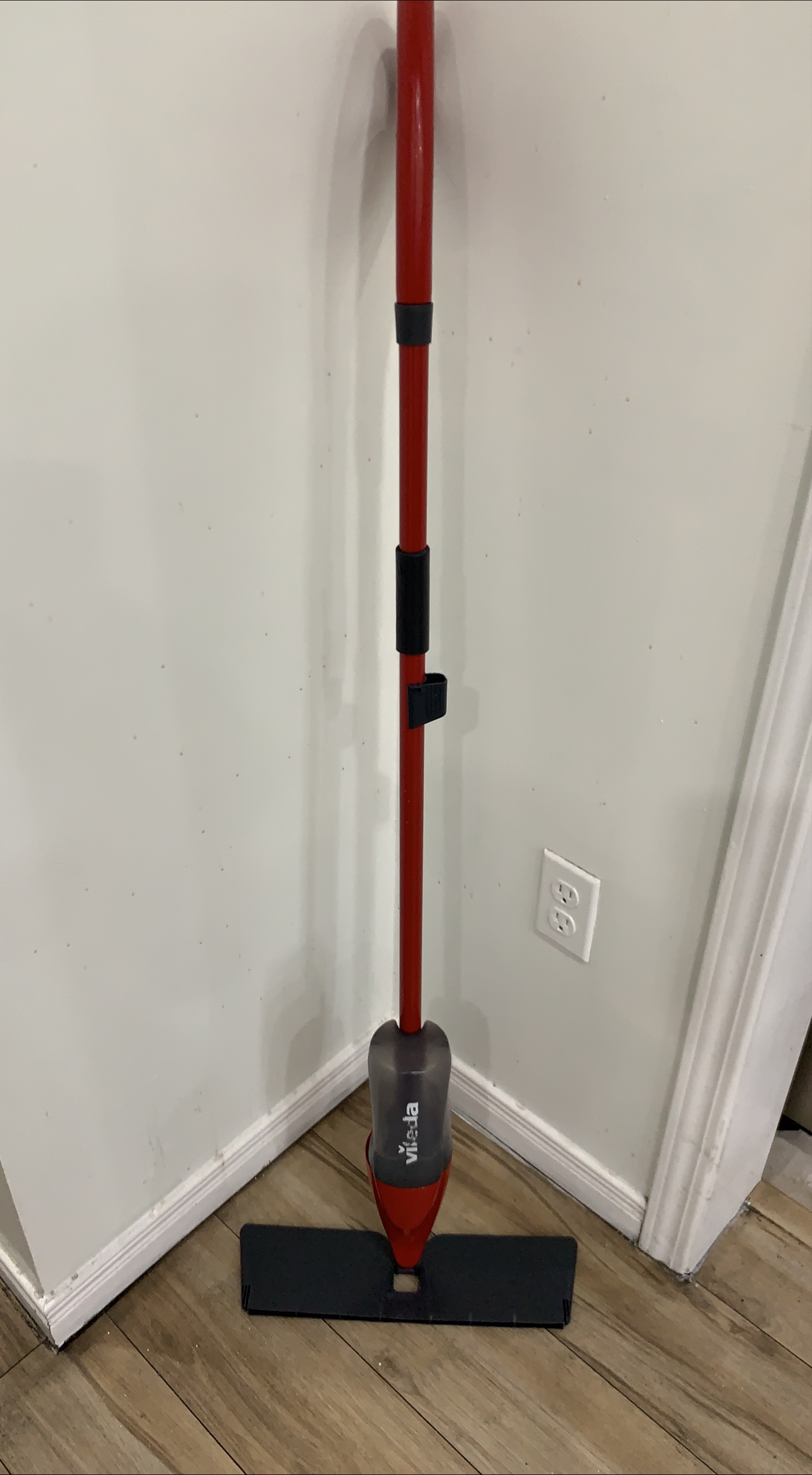 Vileda Spray Mop thumbnail