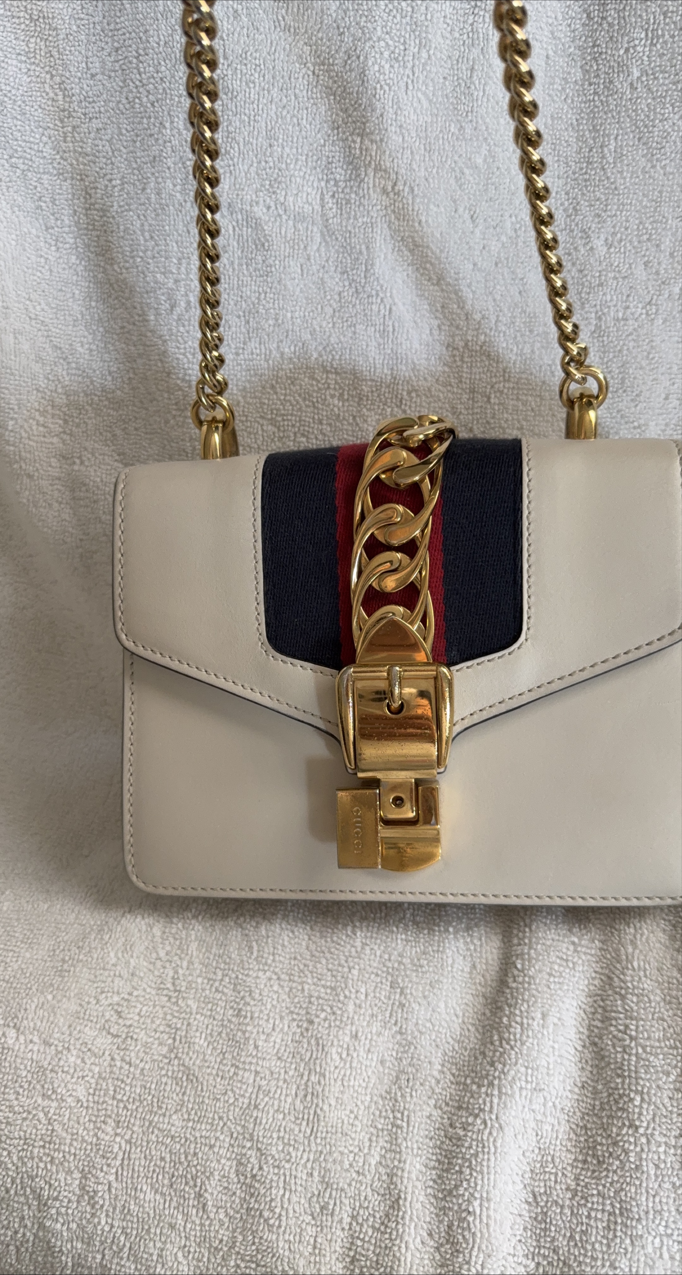 Gucci Sylvie Mini Bag - Ivory Leather thumbnail