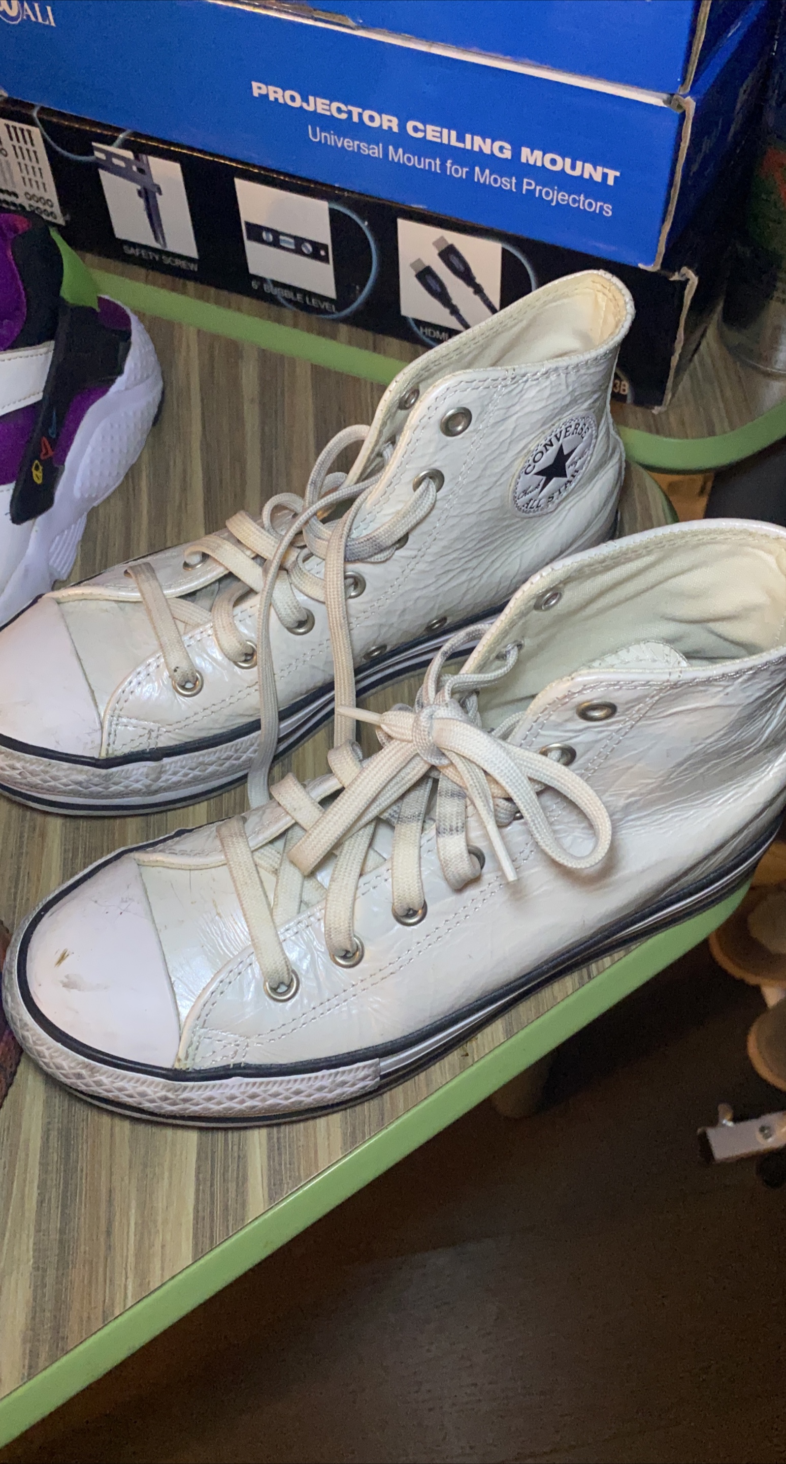 Converse All Star High Top - US 4 thumbnail