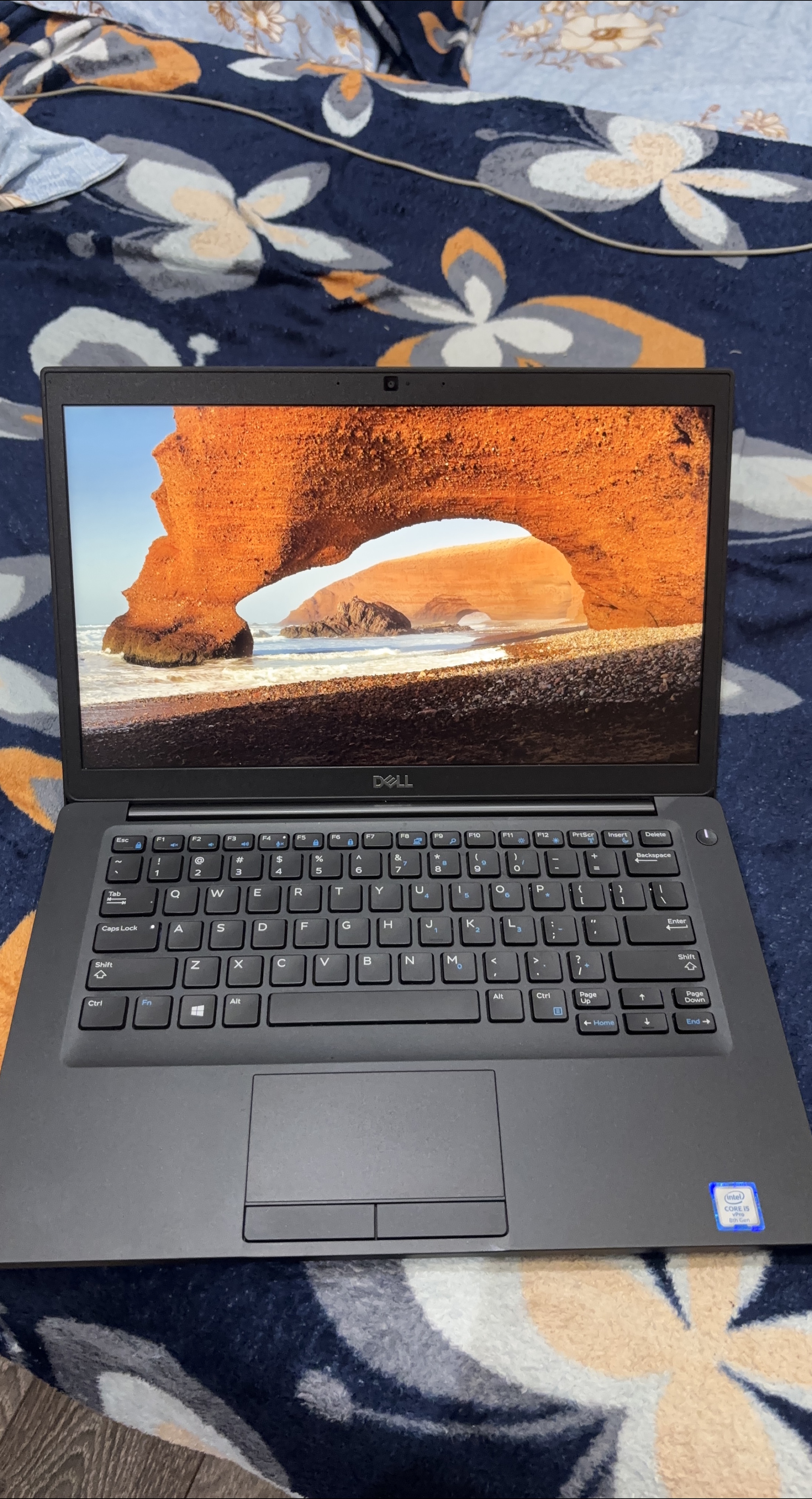Dell Laptop - Intel Core i5 8th Gen thumbnail