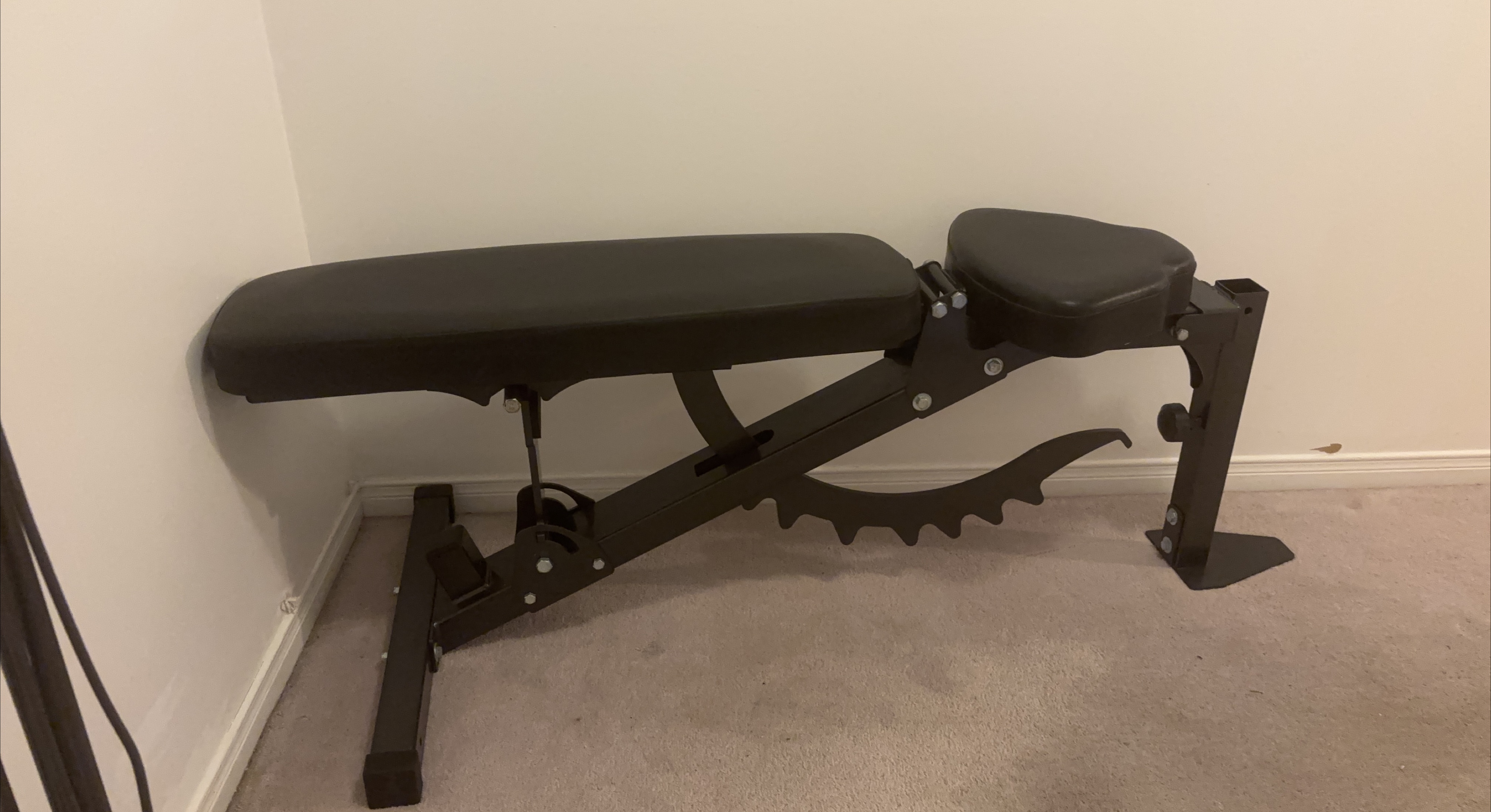 Adjustable Weight Bench - Black