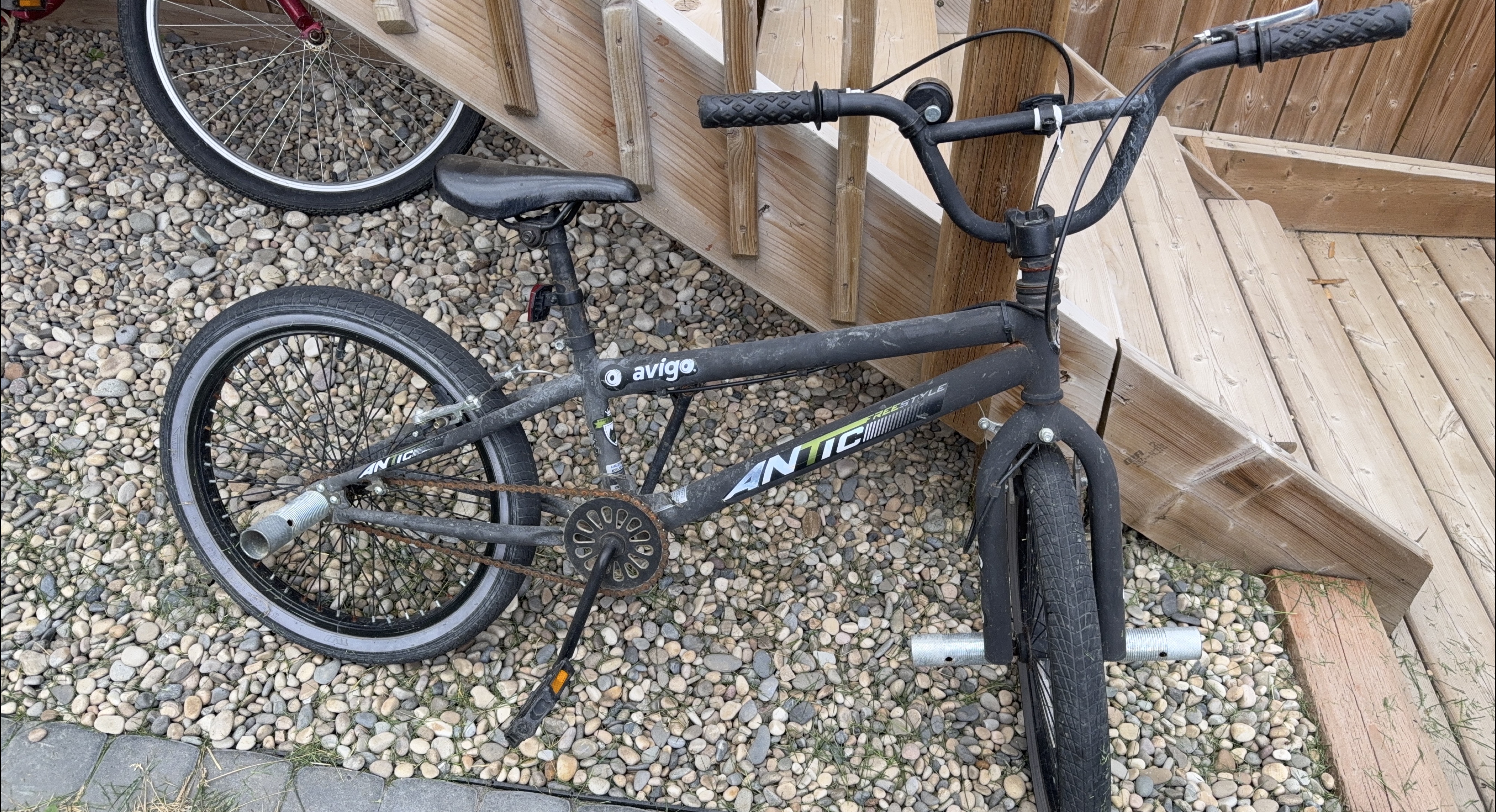 Avigo Antic BMX Bike thumbnail