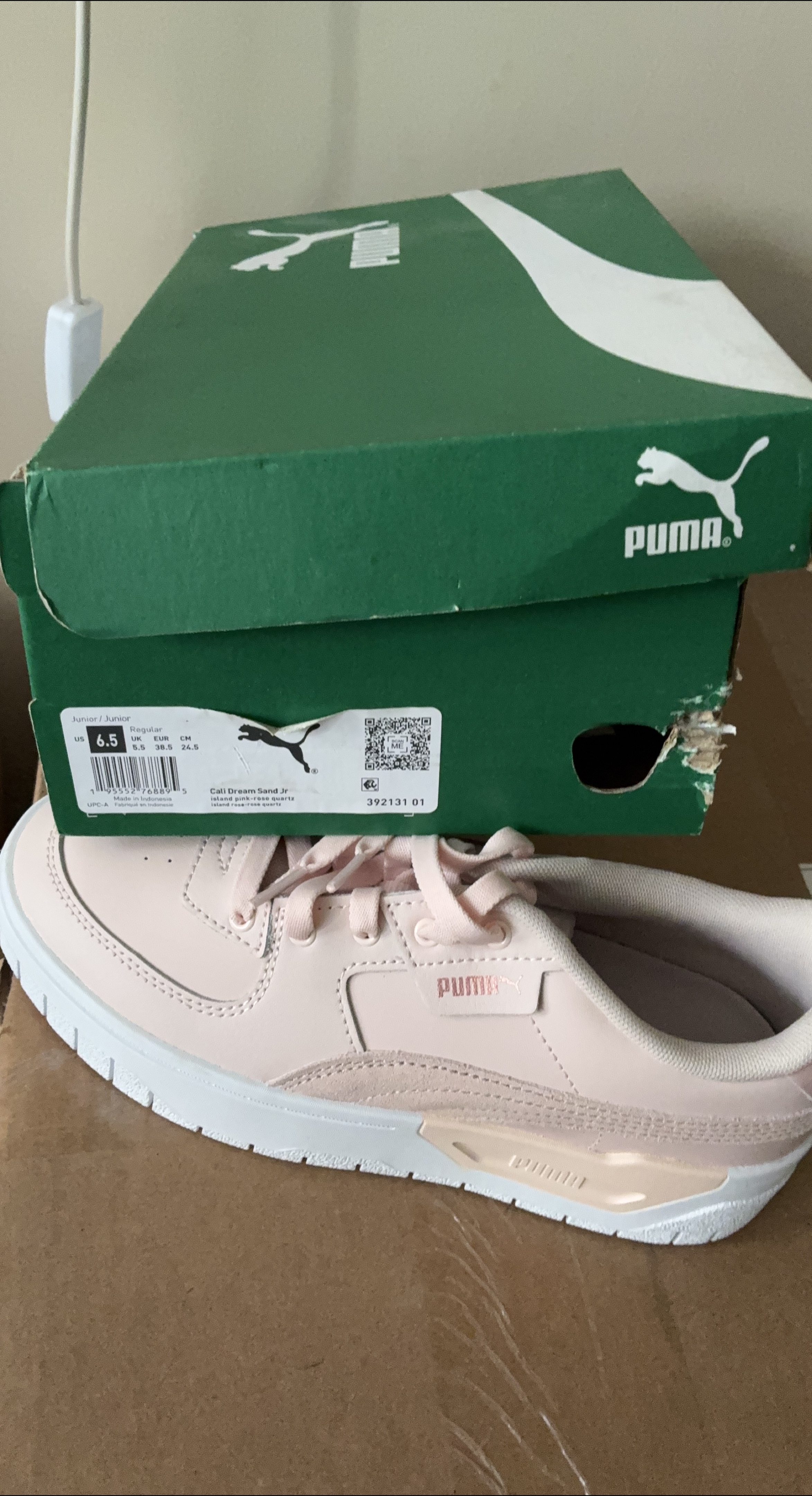Puma Cali Dream Sand Jr, US 6.5 thumbnail