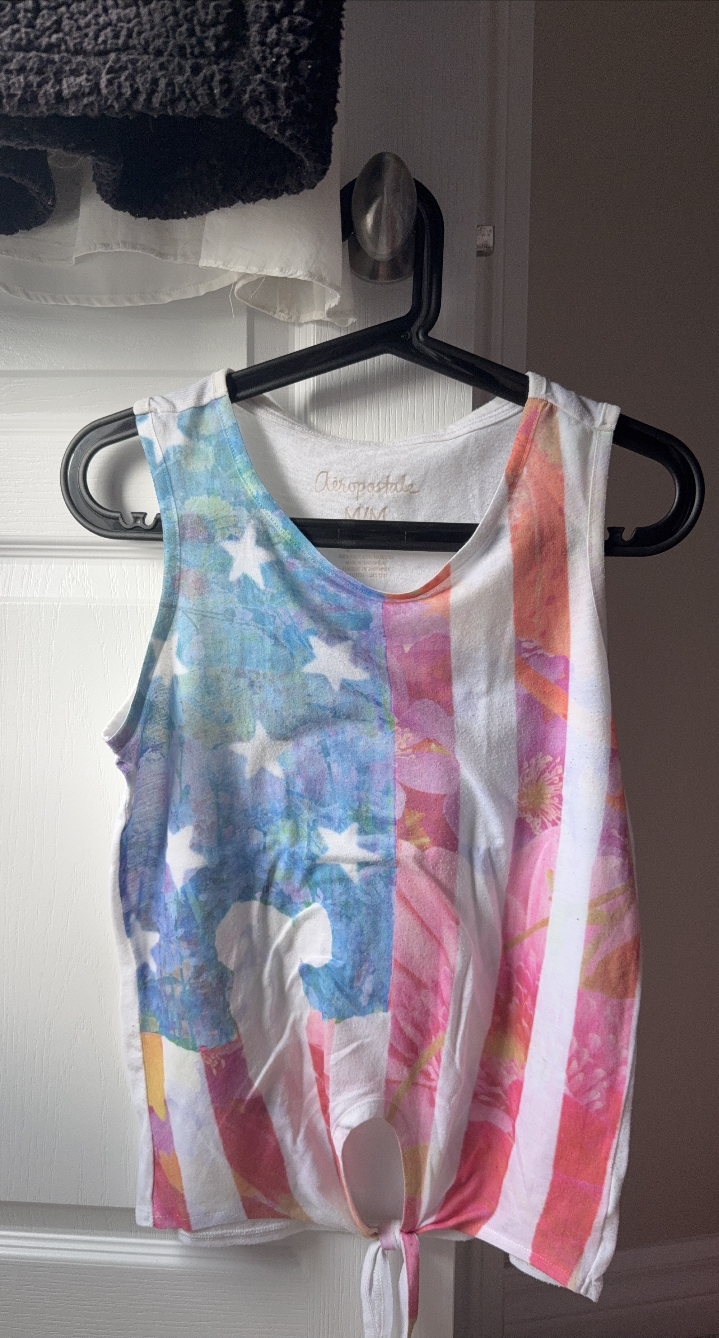 Aeropostale Tank Top - Size M thumbnail