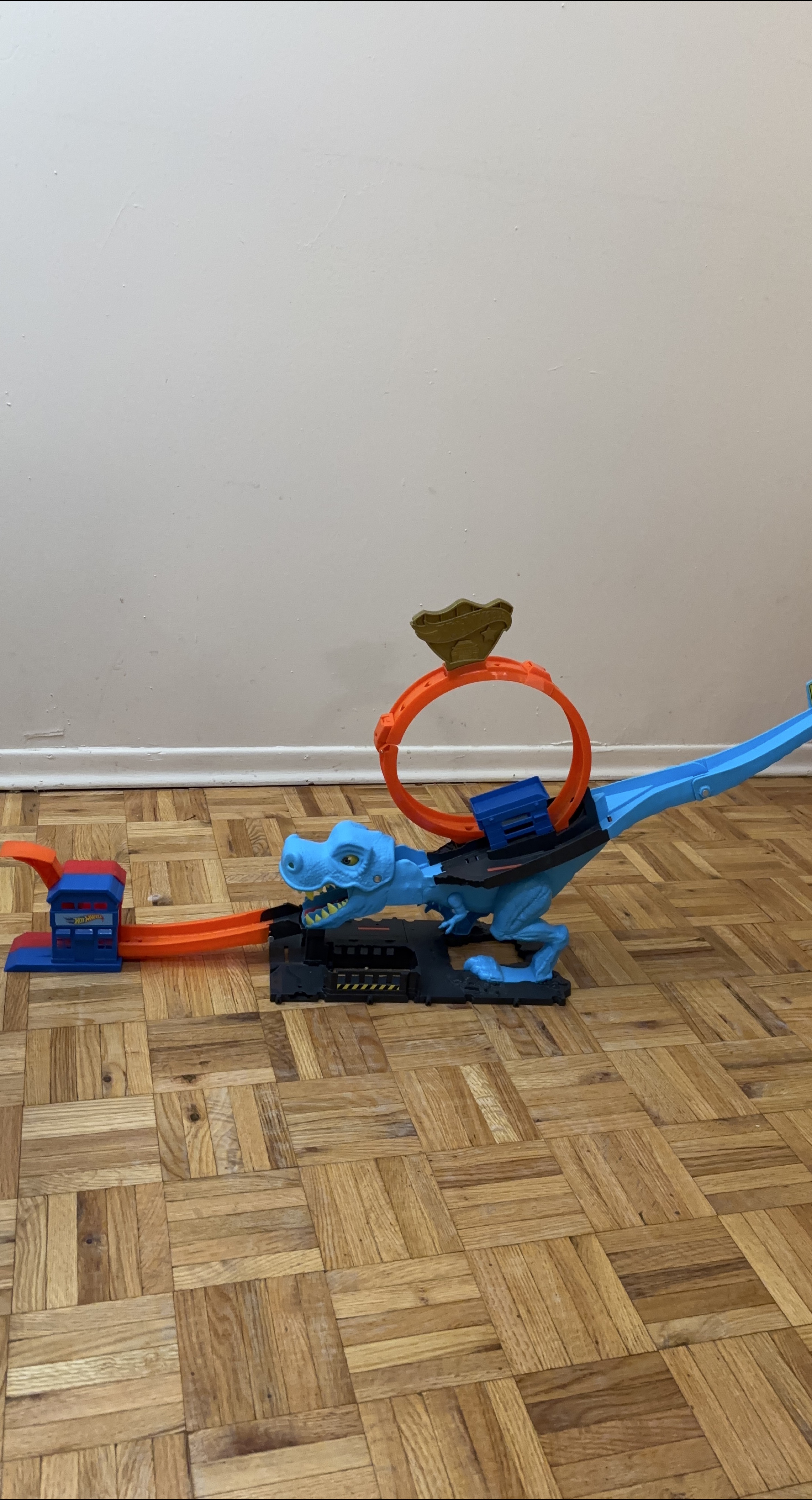 Hot Wheels T-Rex Rampage Playset thumbnail