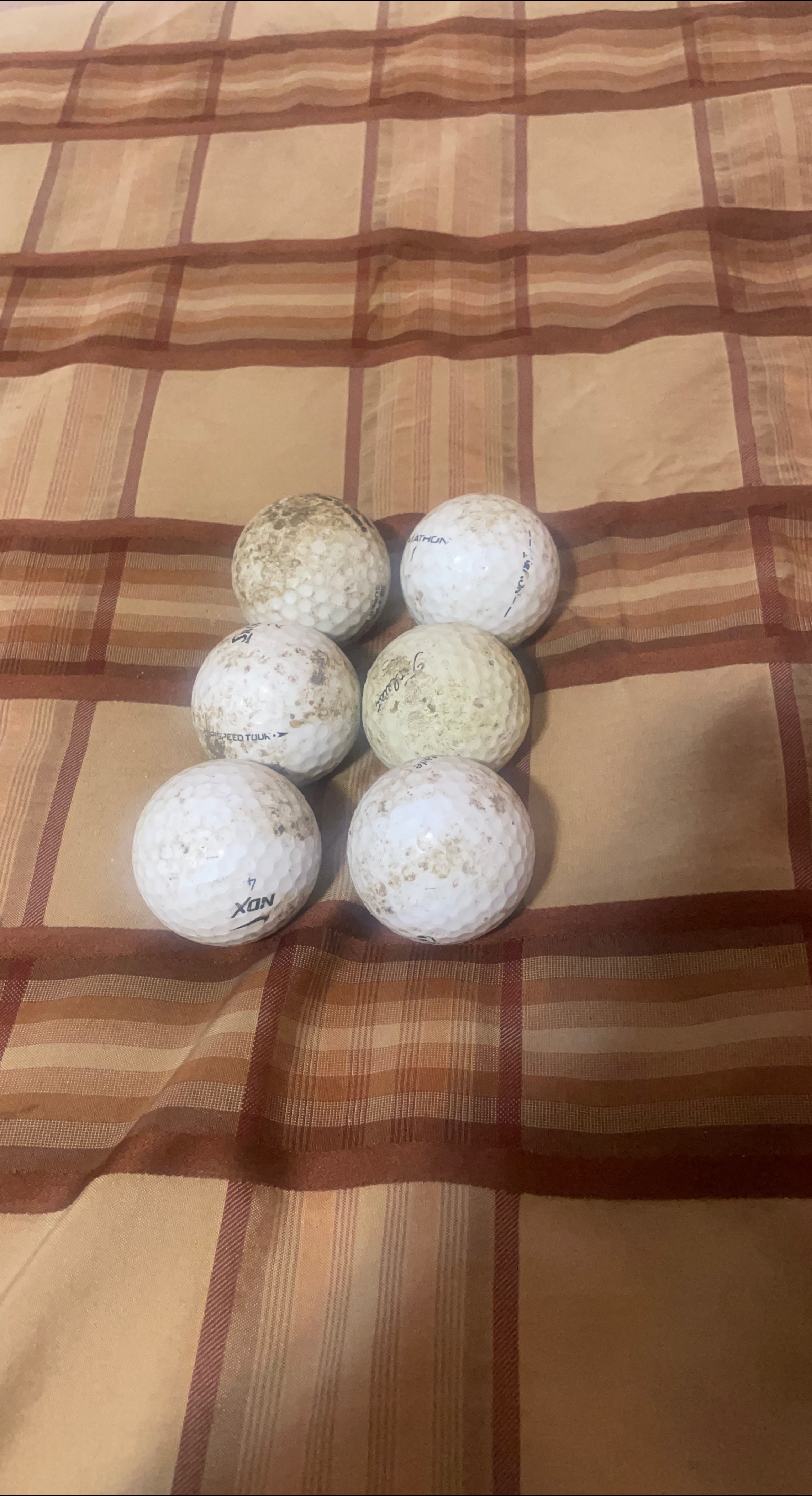 Used Golf Balls - Titleist, XON, Marathon thumbnail