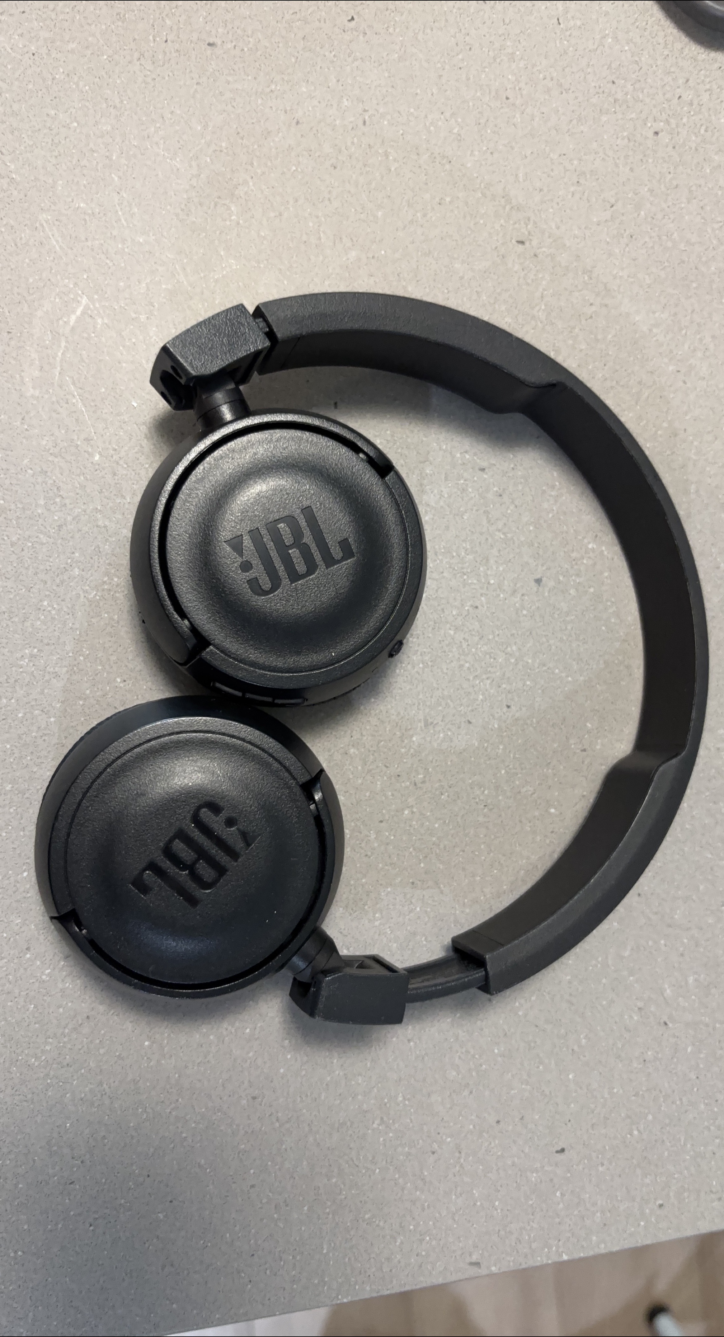 JBL Tune 510BT Wireless On-Ear Headphones - Black thumbnail