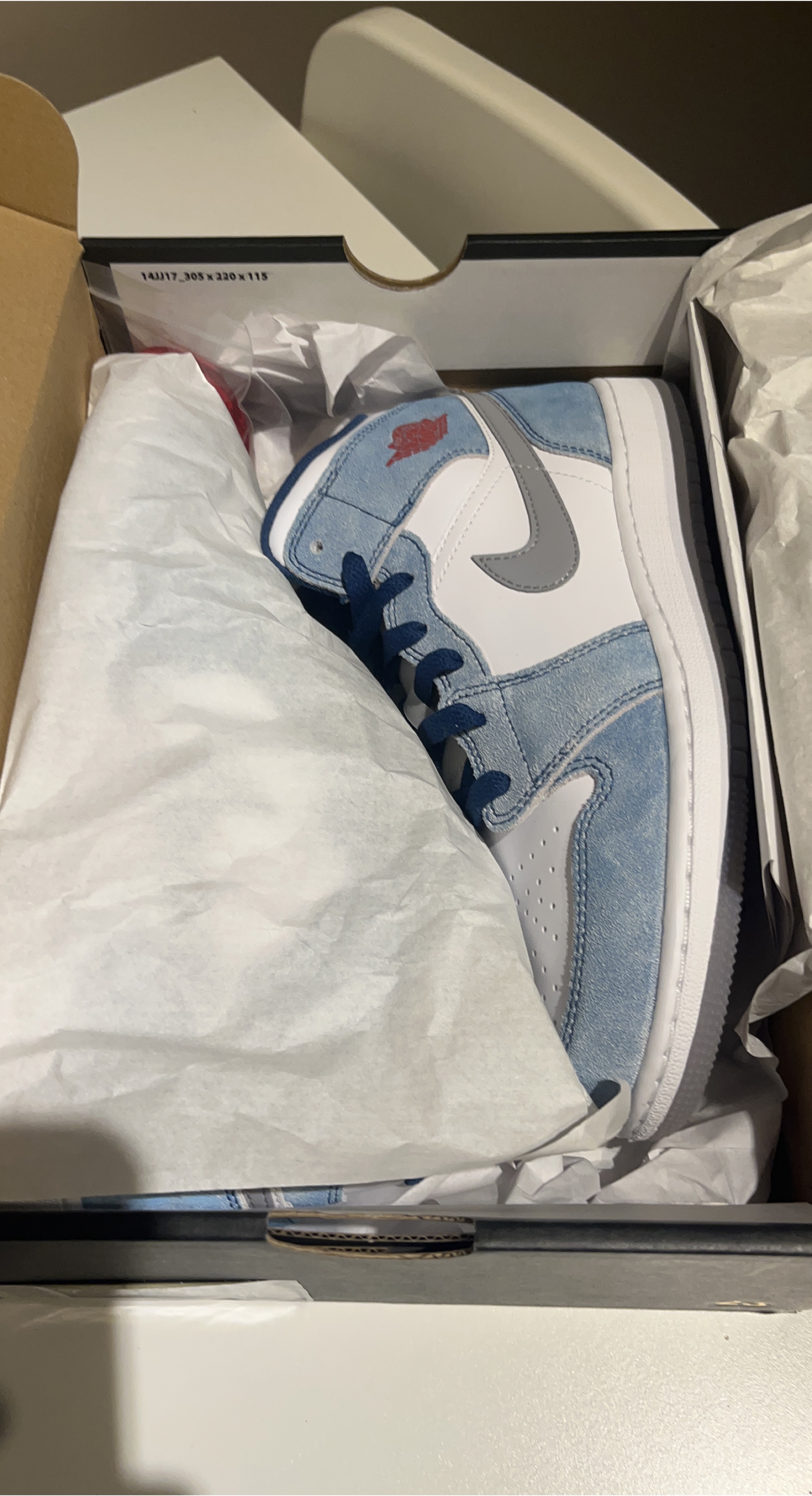Air Jordan 1 mid “Denim" Sneakers 7Y