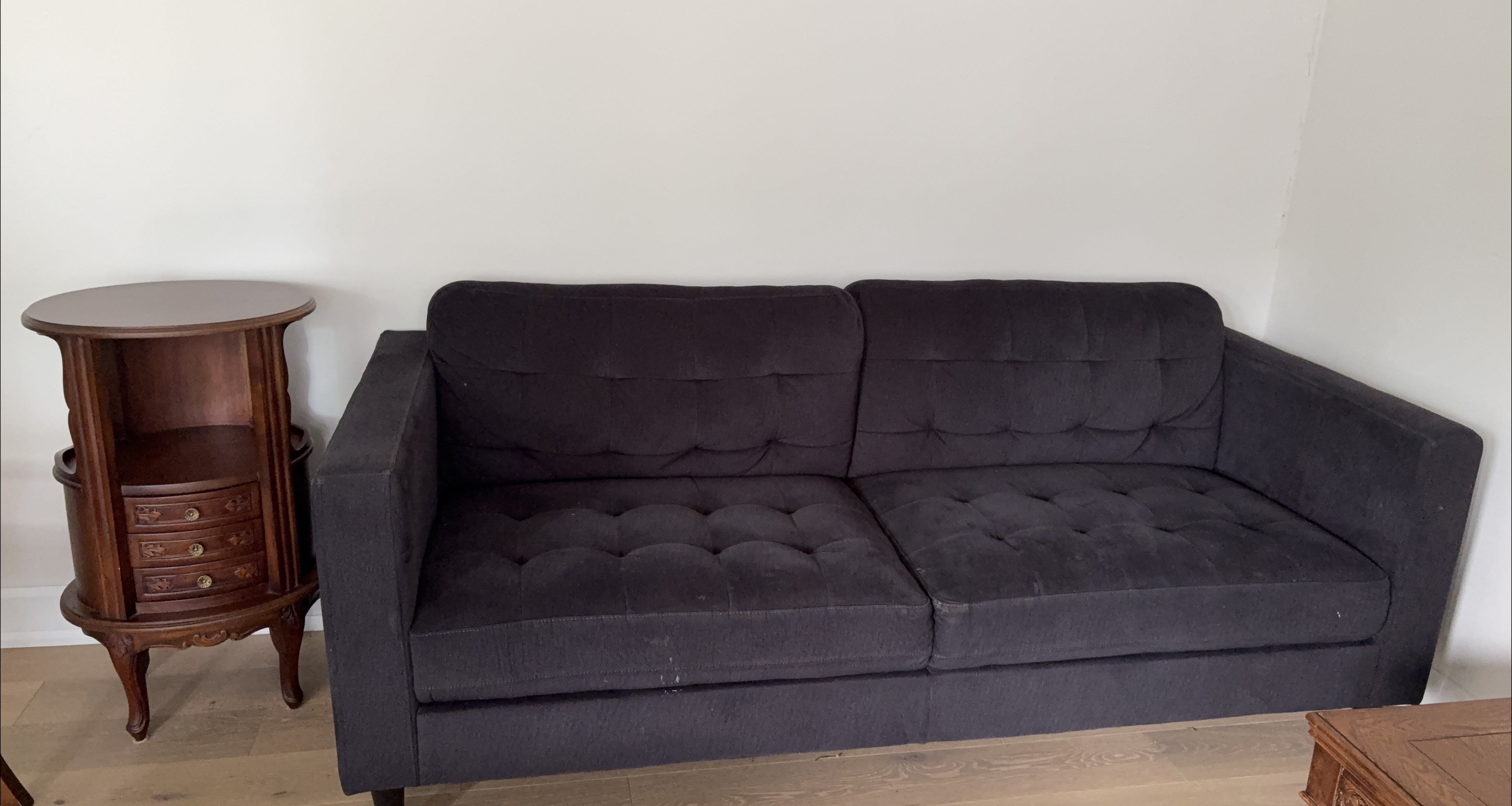 Dark black Sofa thumbnail