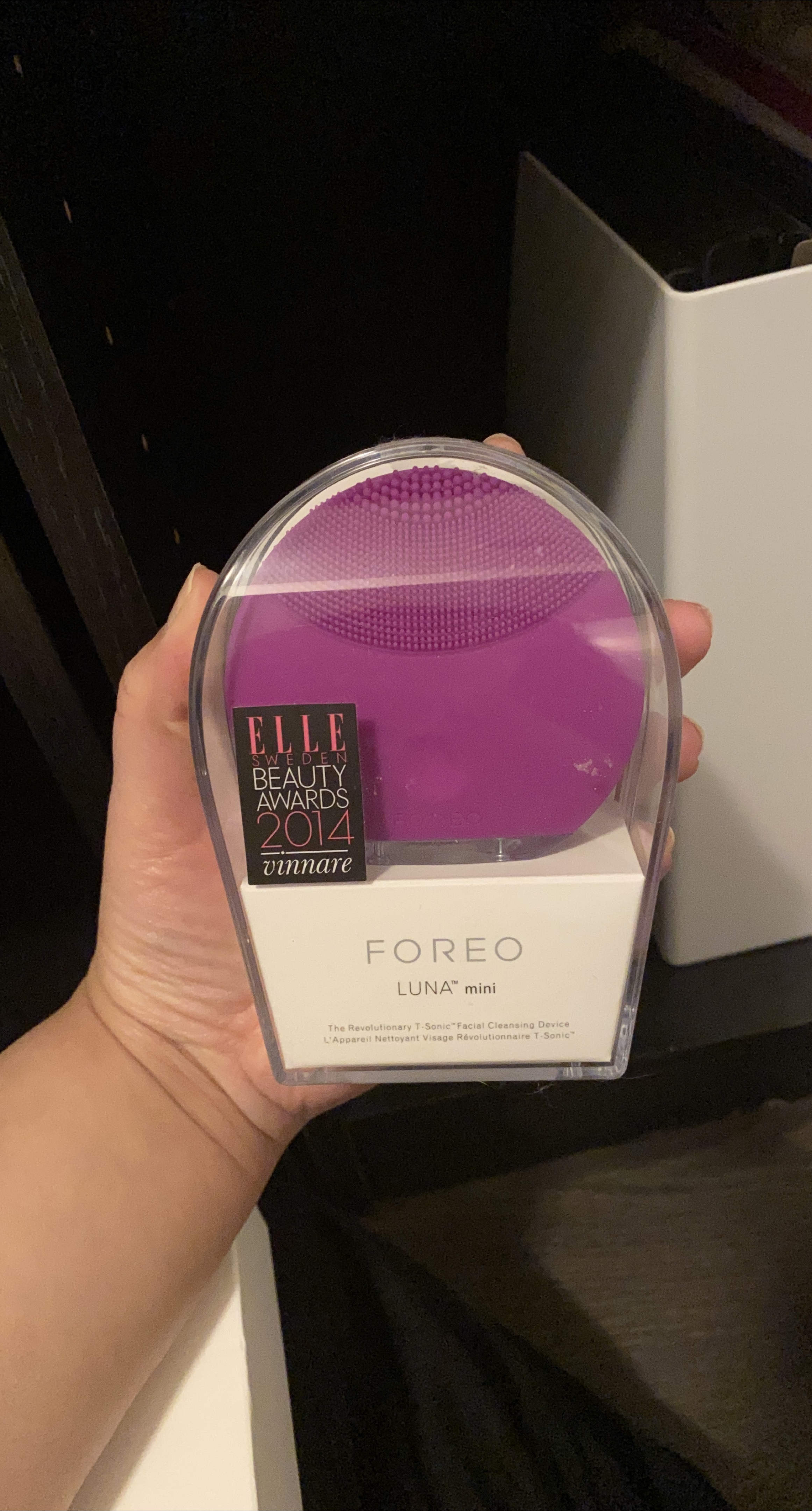 FOREO LUNA mini Facial Cleansing Device - Purple thumbnail