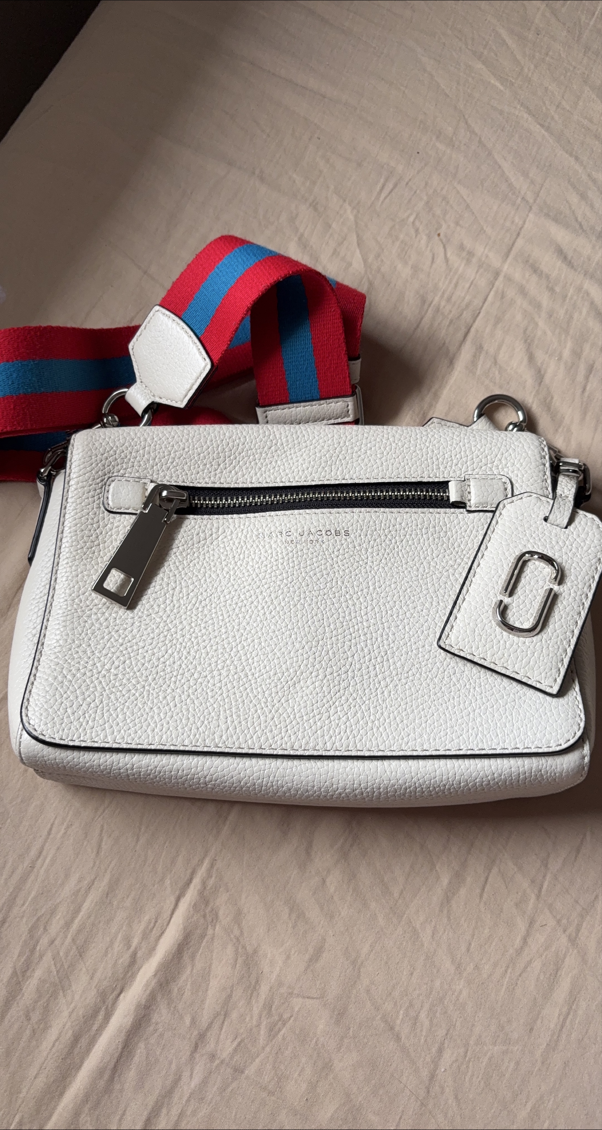 Marc Jacobs White Leather Crossbody Bag thumbnail